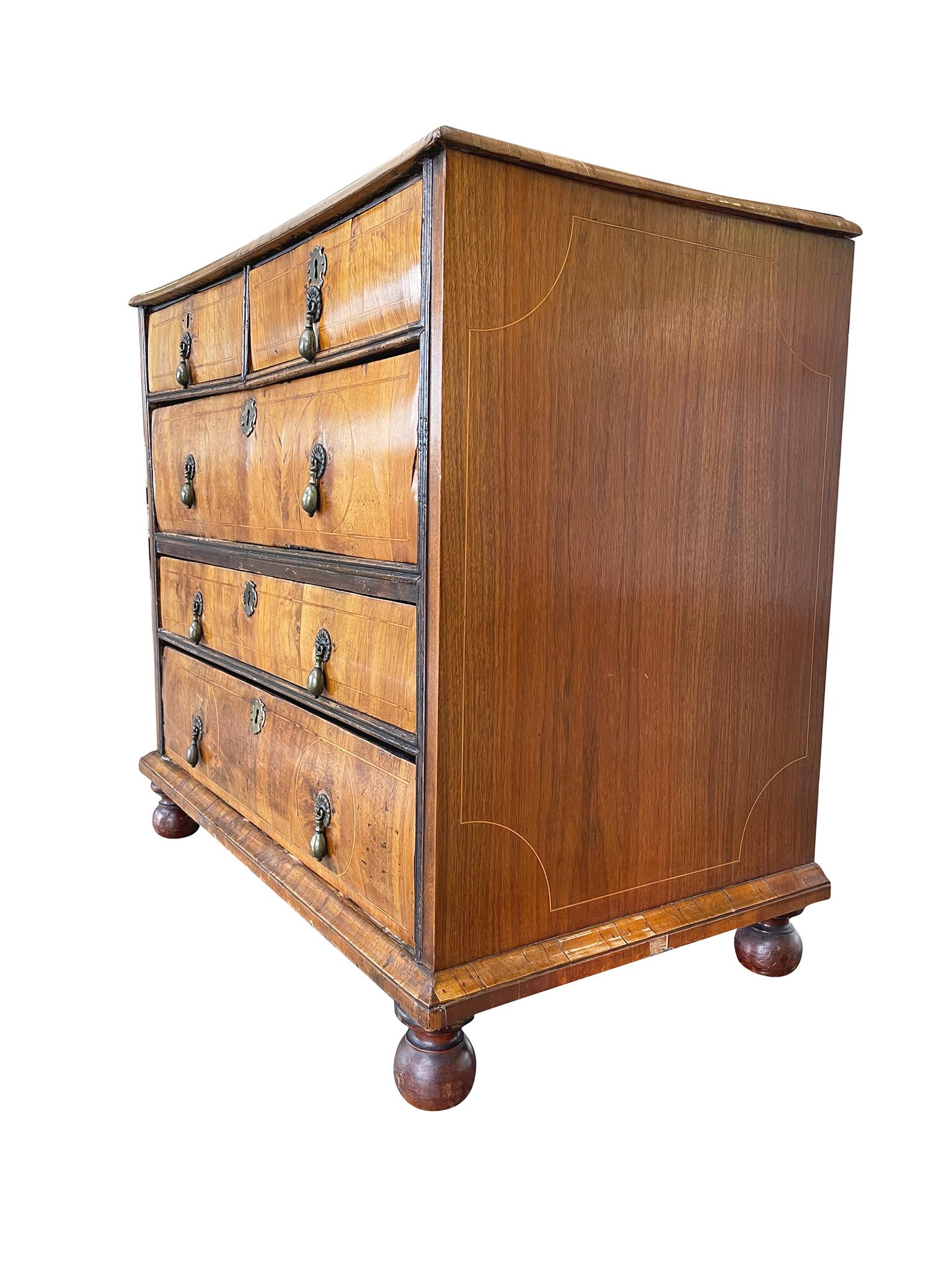 18th Century William and Mary Chest of Drawers For Sale at 1stDibs ...