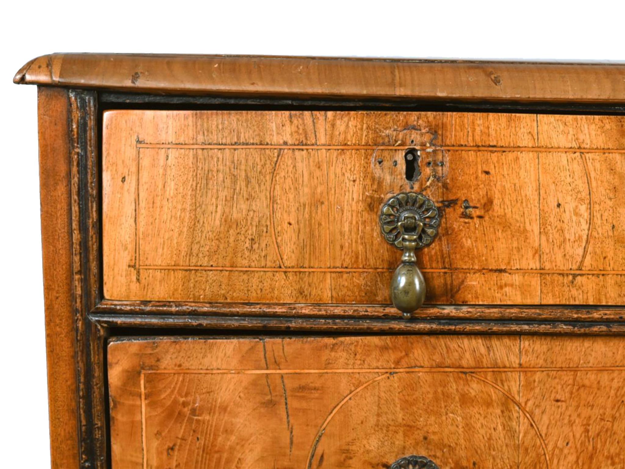 18th Century William and Mary Chest of Drawers For Sale at 1stDibs ...
