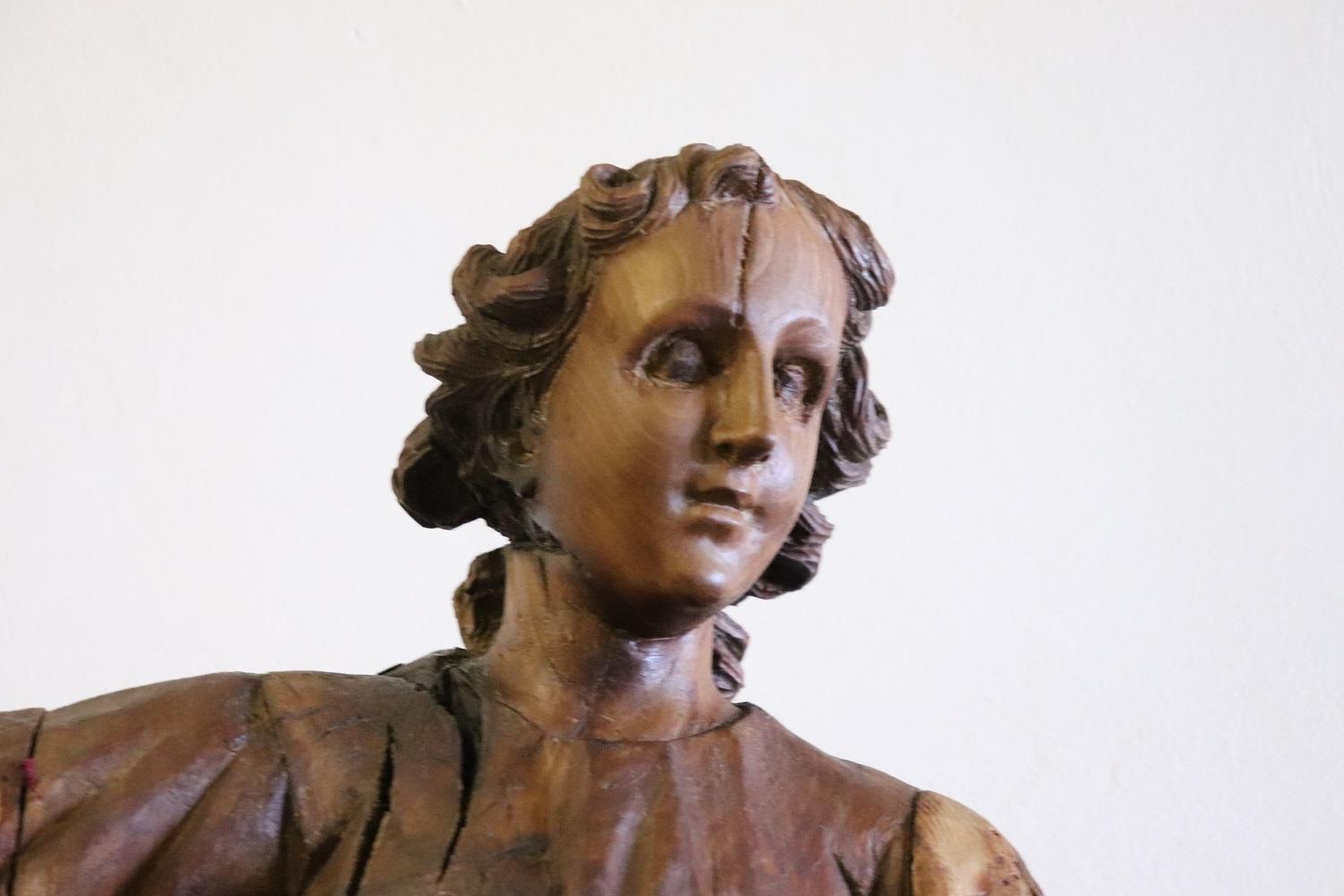 18th Century Wood Italian Antique Religious Saint Sculpture In Good Condition For Sale In Casale Monferrato, IT
