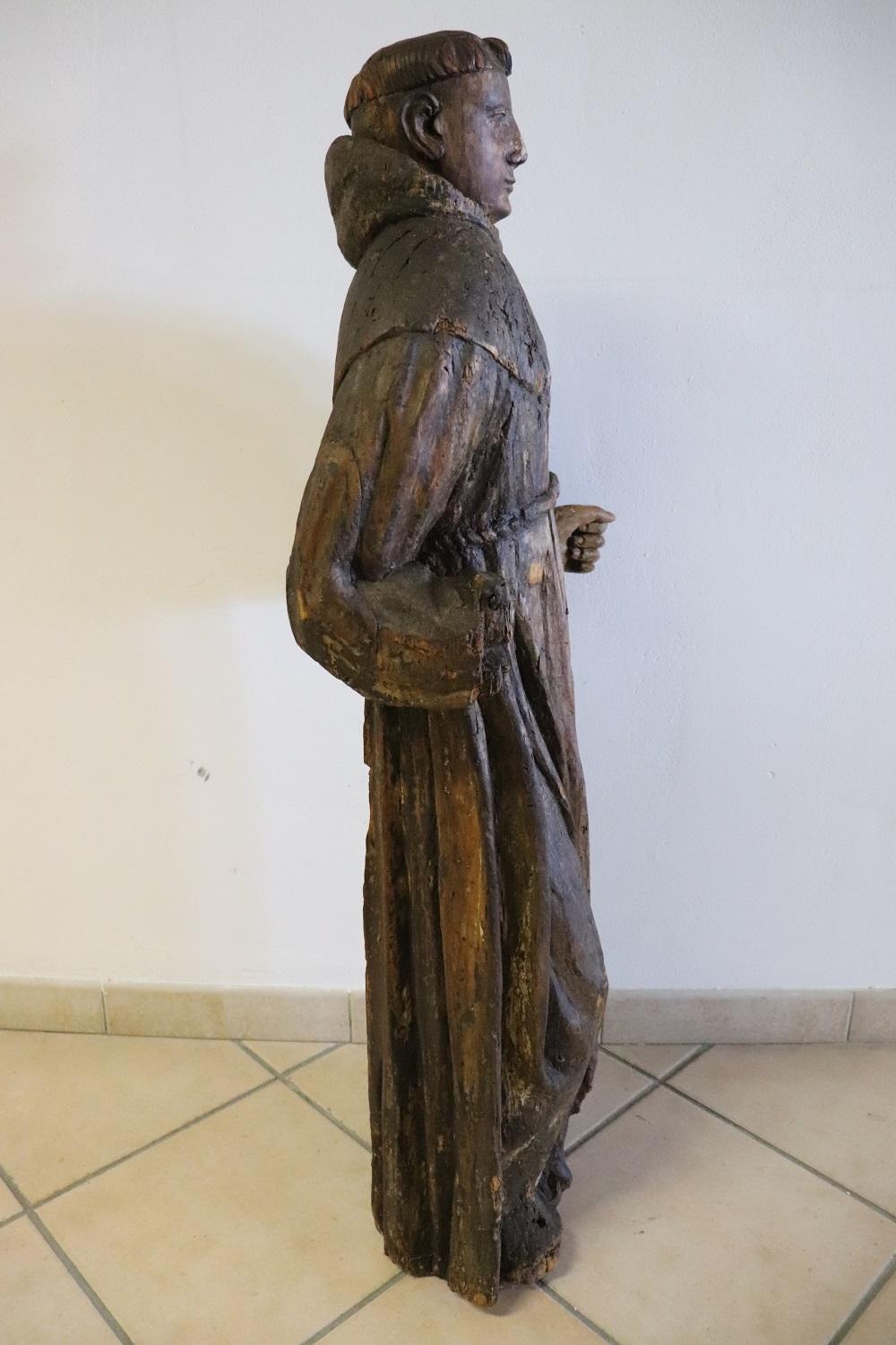 17th Century Wood Italian Antique Religious Sculpture of Saint Francis For Sale 5