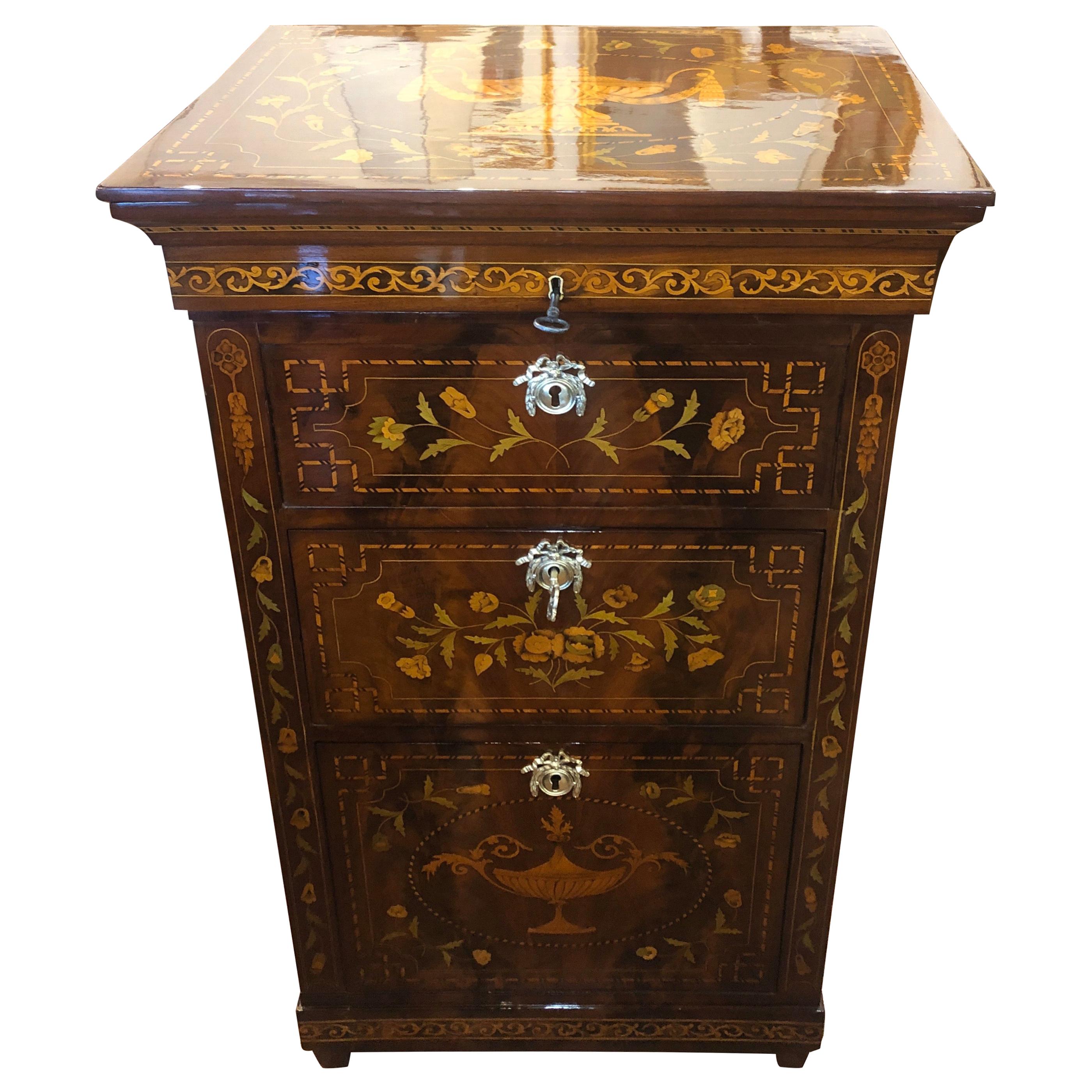 18th Century Wood Louis XVI Dutch Mahogany Toletta Dressers, 1790 For Sale
