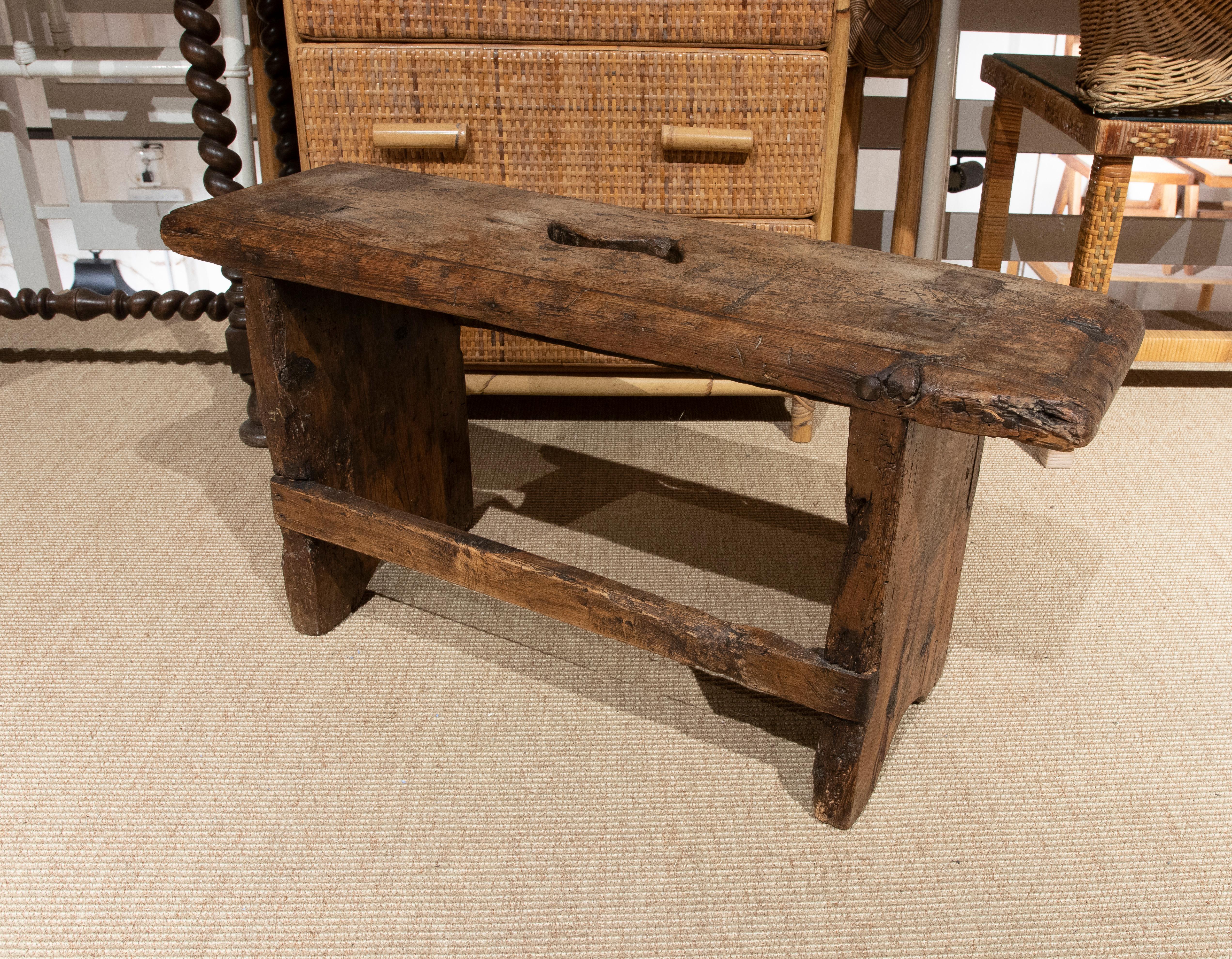 18th Century Wooden Bench with Seat Decorated In Good Condition In Marbella, ES