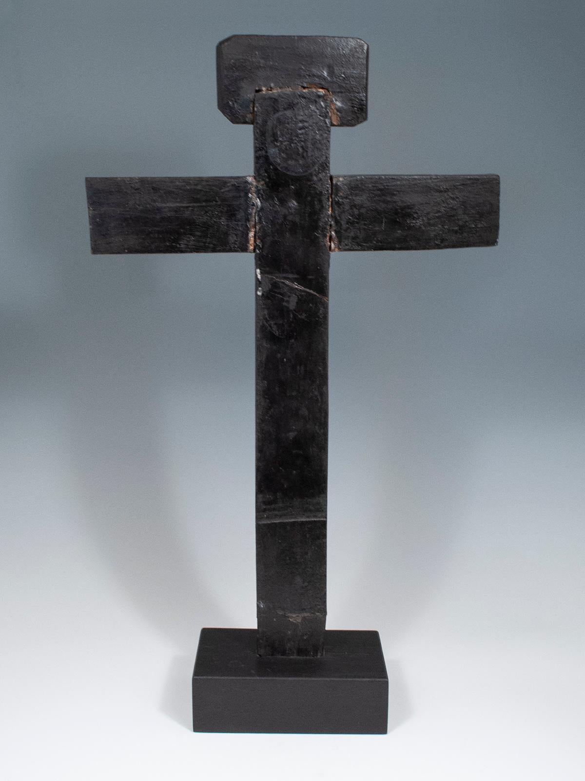 Hand-Carved 18th Century Wooden Cross, Guanajuato, Mexico For Sale