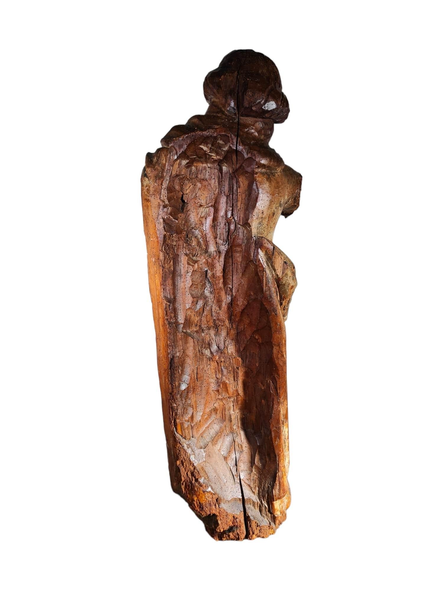 18th Century Wooden Sculpture of the Virgin Mary  For Sale 2