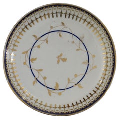 18th Century Worcester Porcelain Saucer Dish or Bowl Blue & Gold Ptn, circa 1780