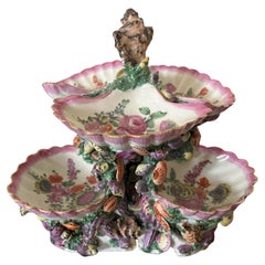 Centro de mesa de concha de porcelana Worcester del siglo XVIII, hacia 1770