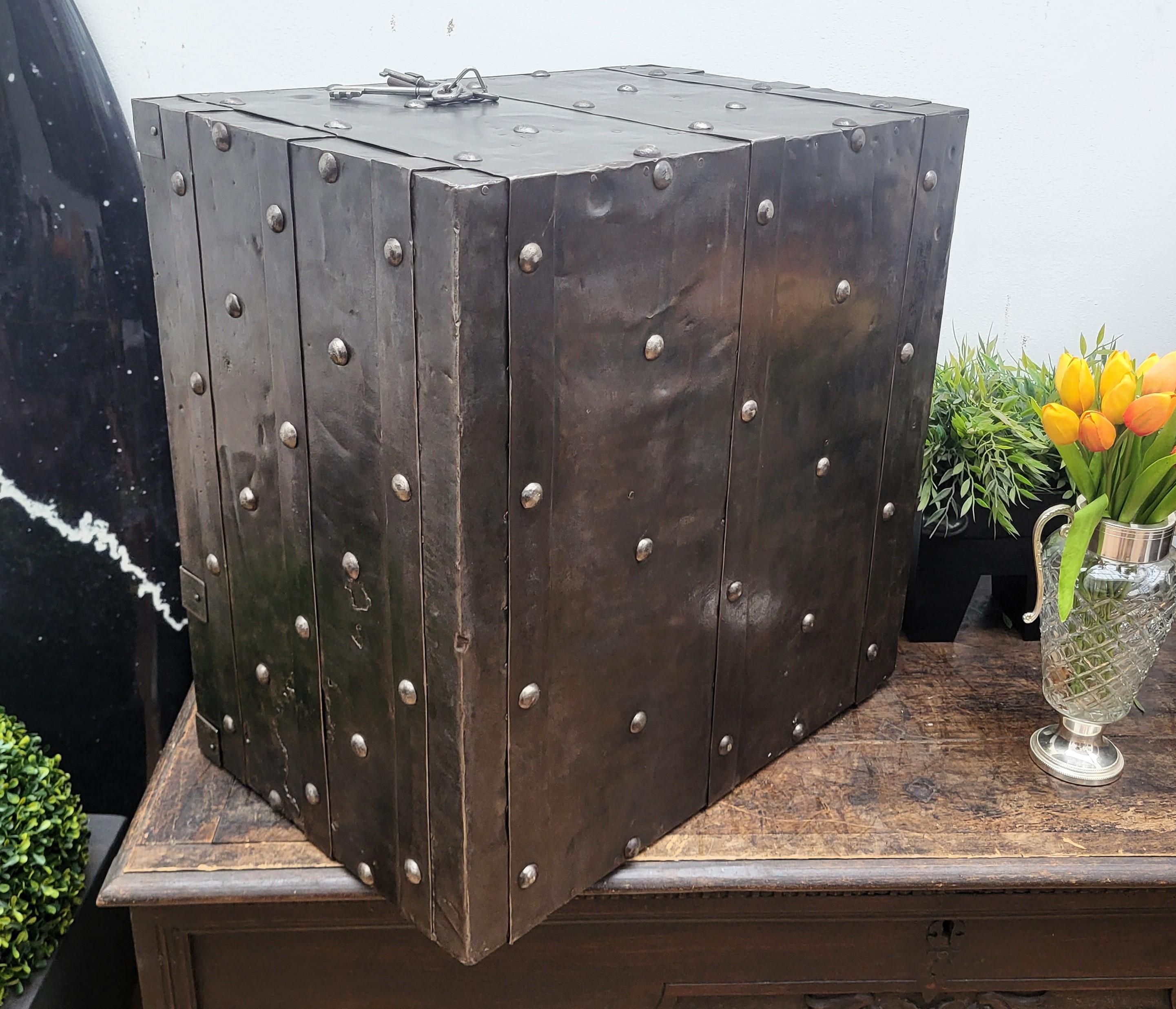 18th Century Wrought Iron Italian Antique Hobnail Safe Strong Box Bar Cabinet 2