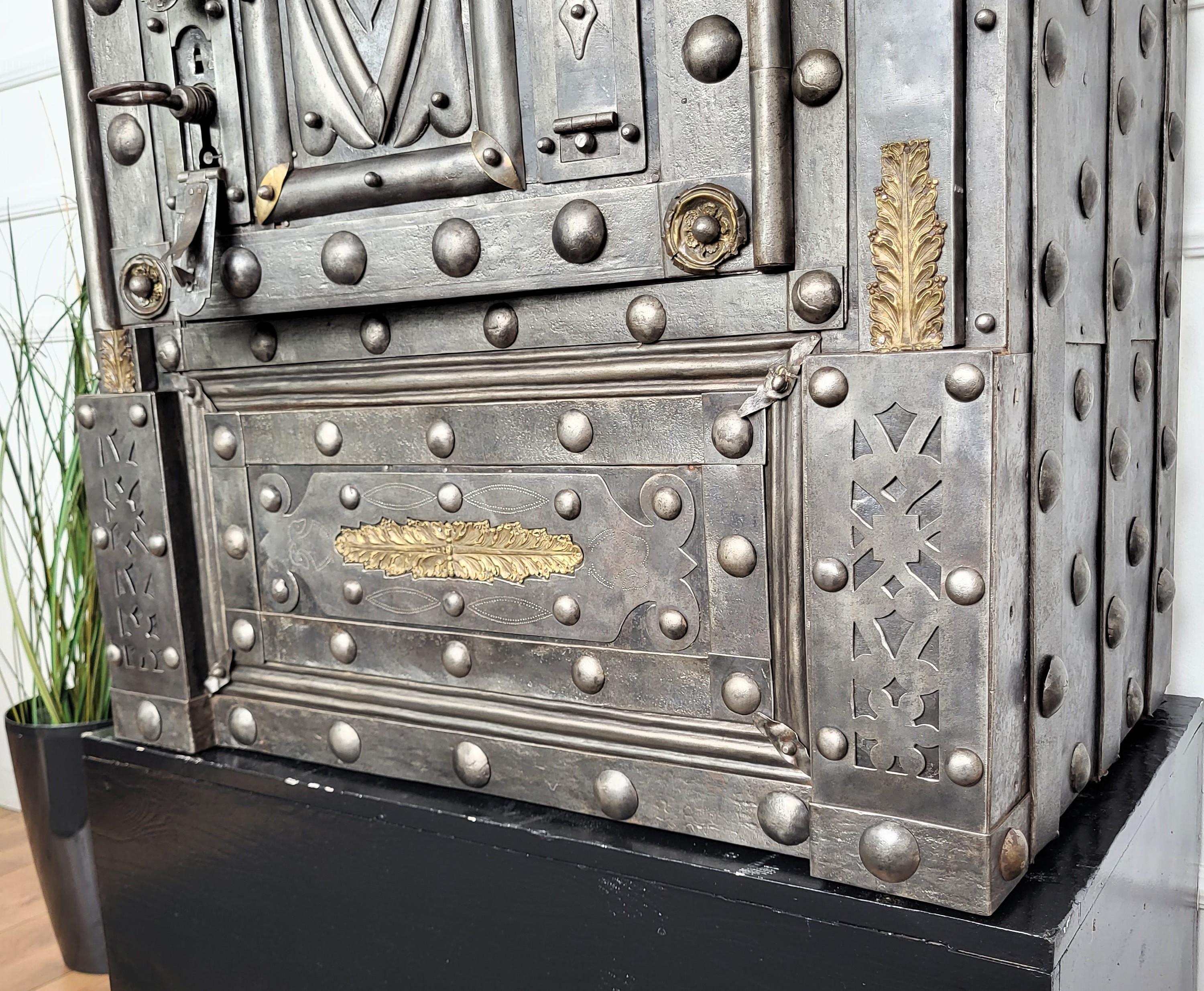 18th Century Wrought Iron Italian Hobnail Antique Safe Strong Box Cabinet 1