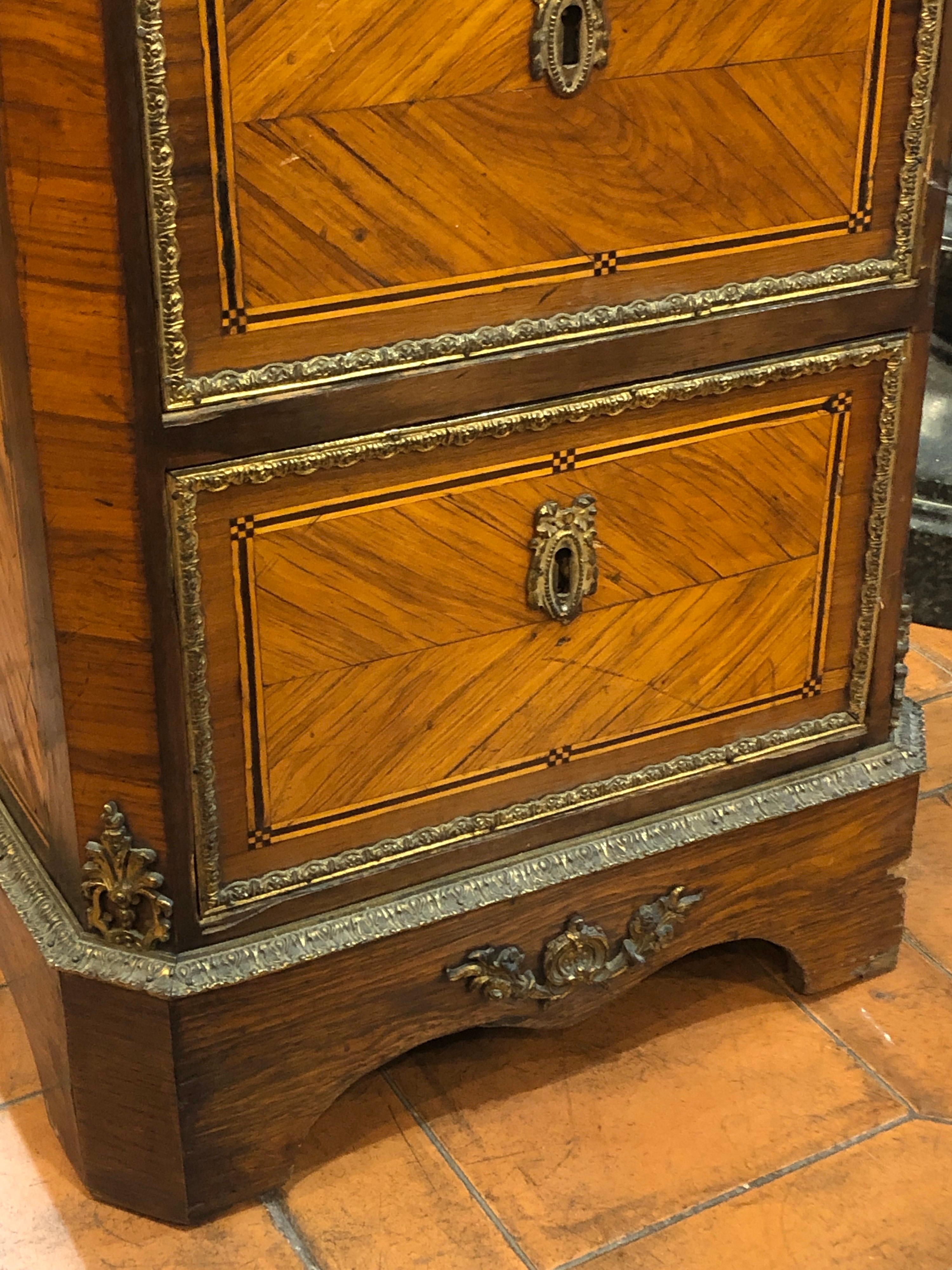 18th Century France Wood Louis XVI Rosewood Kingwood Chest of Drawers, 1780s 7