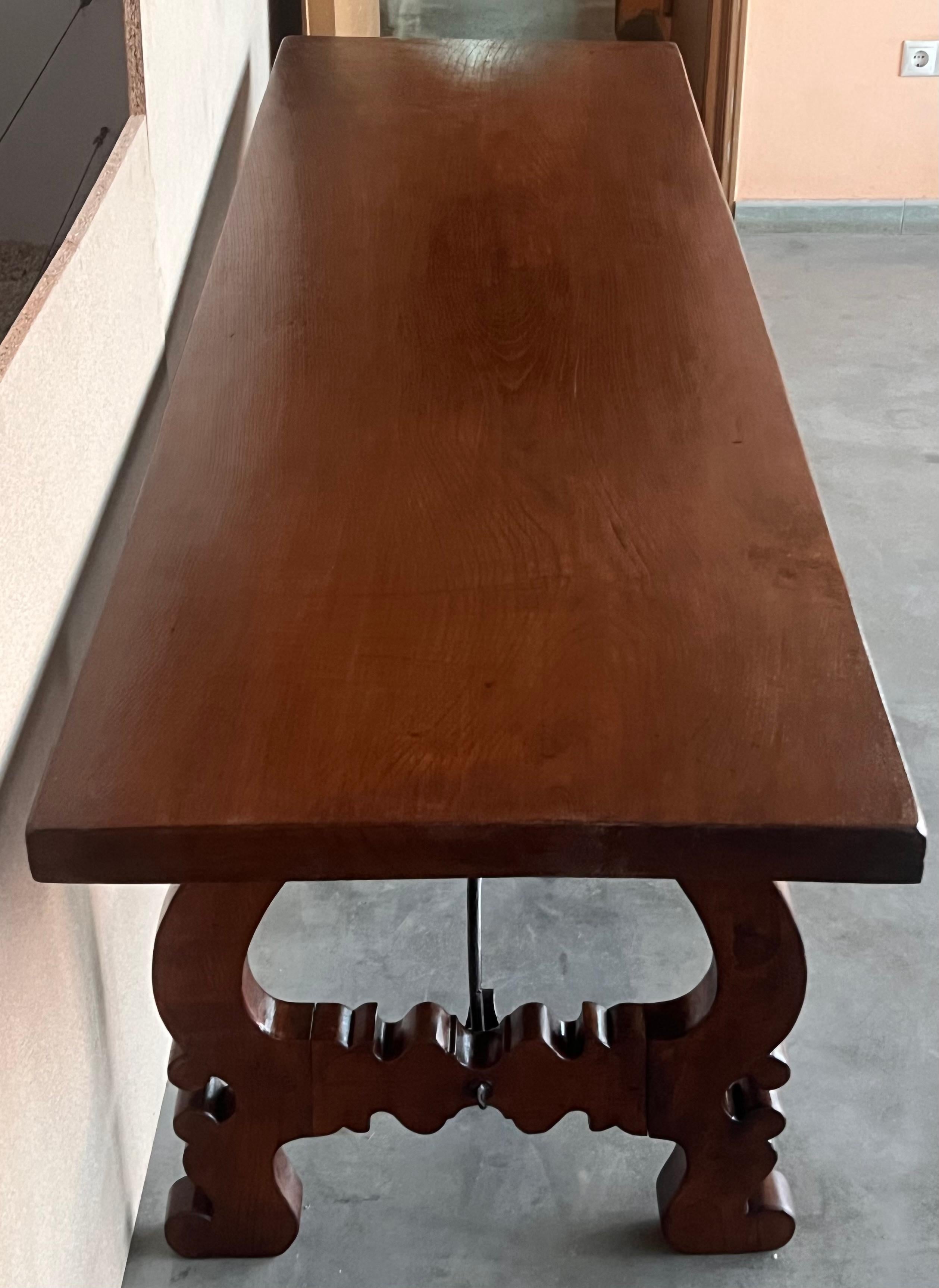 18th Dining or Console Table of Walnut with Lyre Legs and Heavy Top, Spain For Sale 5