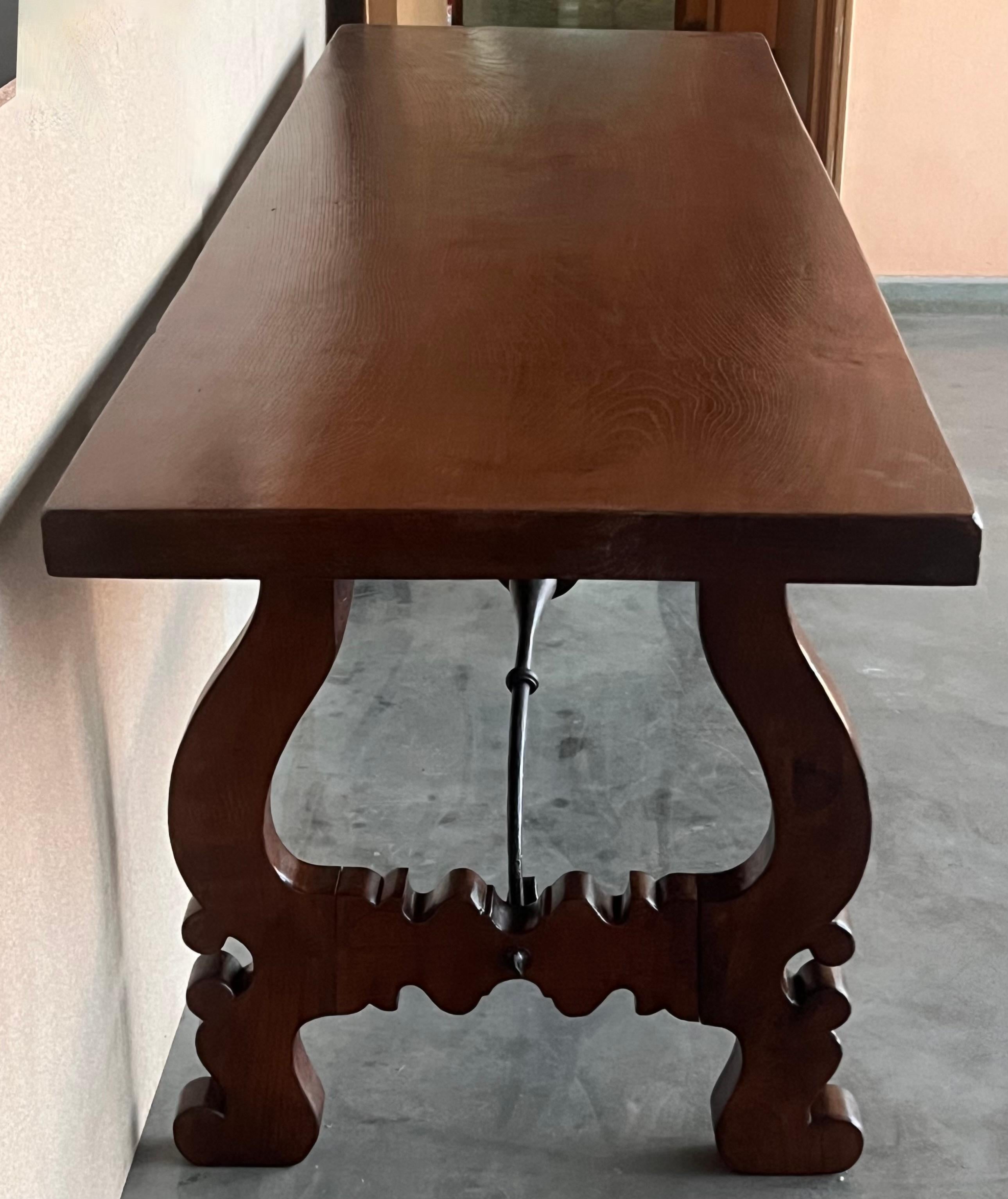 18th Dining or Console Table of Walnut with Lyre Legs and Heavy Top, Spain For Sale 3