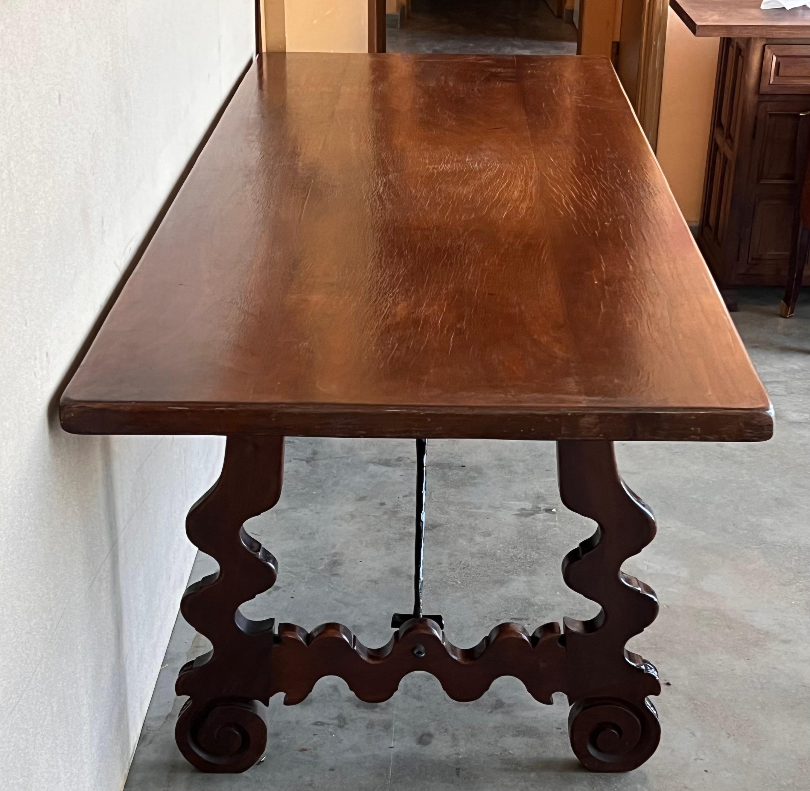 Spanish 18th Dining or Console Table of Walnut with Lyre Legs and Heavy Top, Spain For Sale