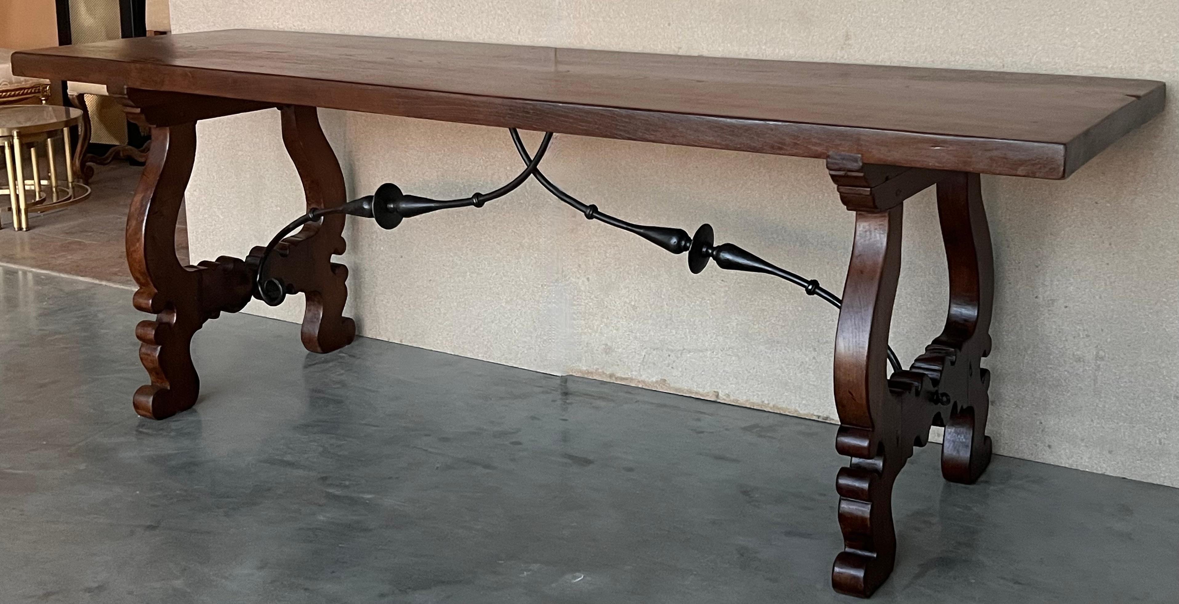 18th Dining or Console Table of Walnut with Lyre Legs and Heavy Top, Spain For Sale 2