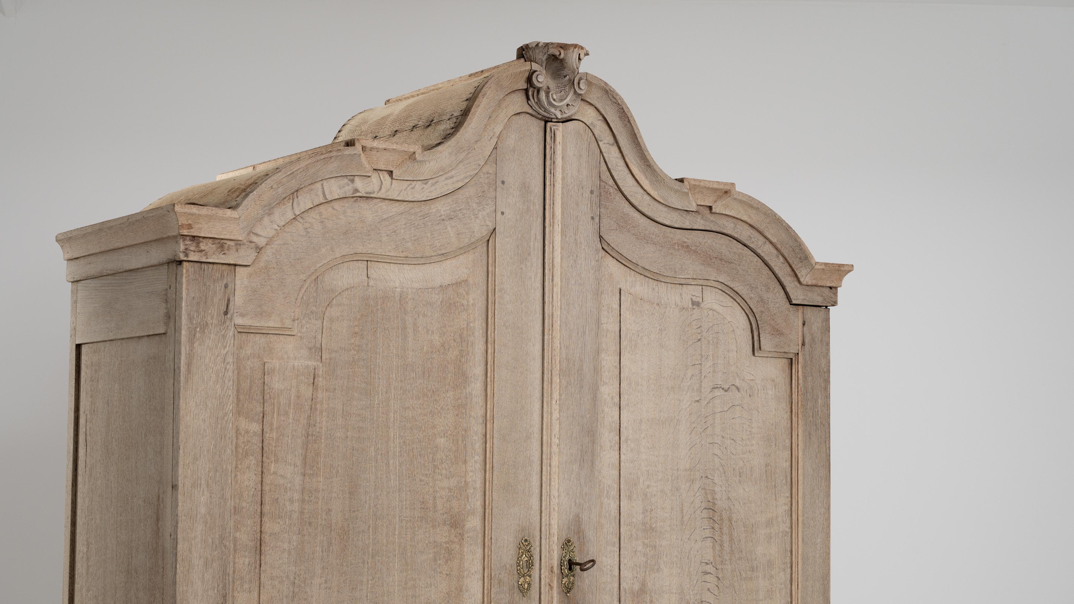 18th Dutch Oak Cabinet 8