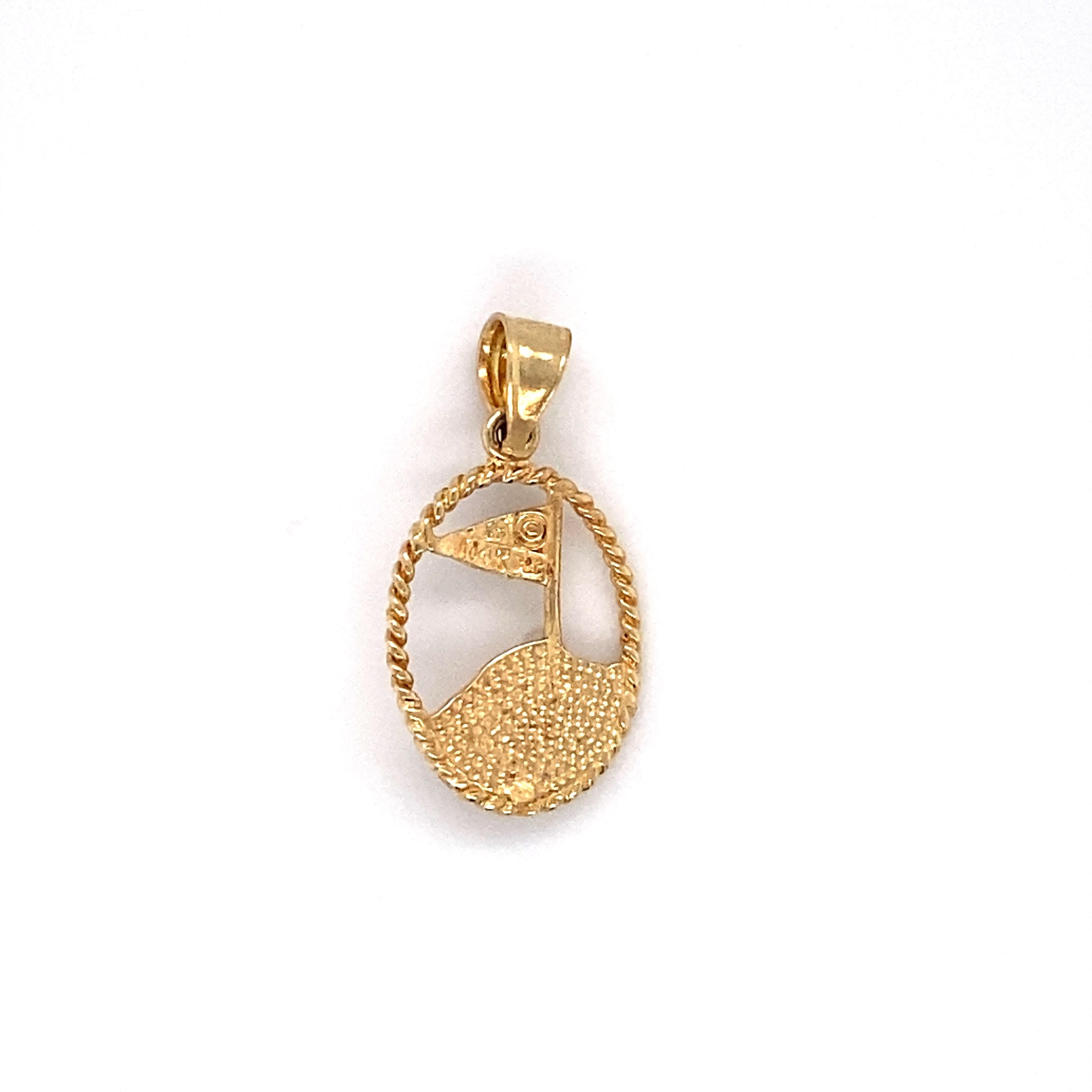 Circa: 1980
Metal Type: 14 karat gold
Weight: 1.3 grams
Length: 24mm including bail
