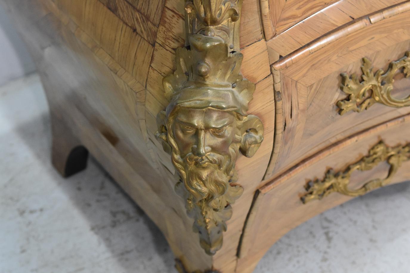 Marquetry 18th Louis XV Period Tomb Chest of Drawers in Kingwood Veneer and Gilt Bronze For Sale
