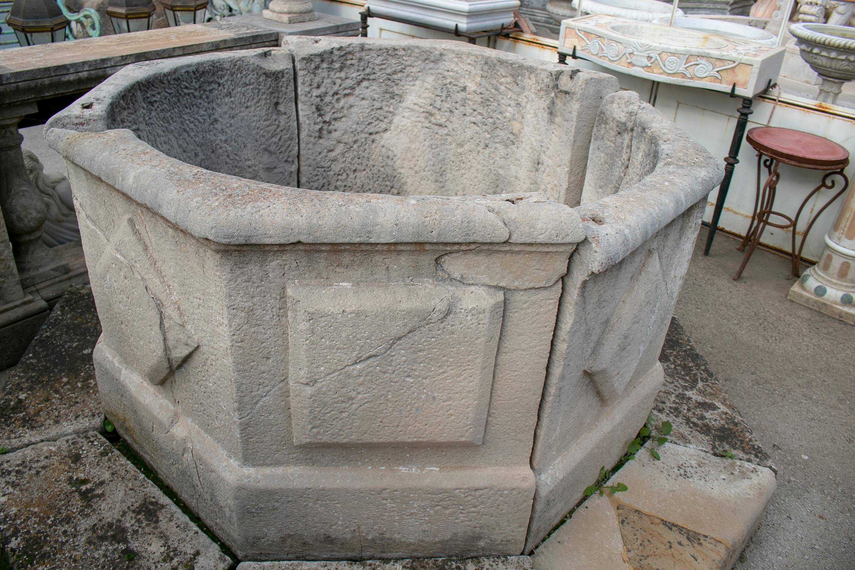 Hand-Carved 19th Octagonal Stone Wellhead with Family Emblems and Inscription