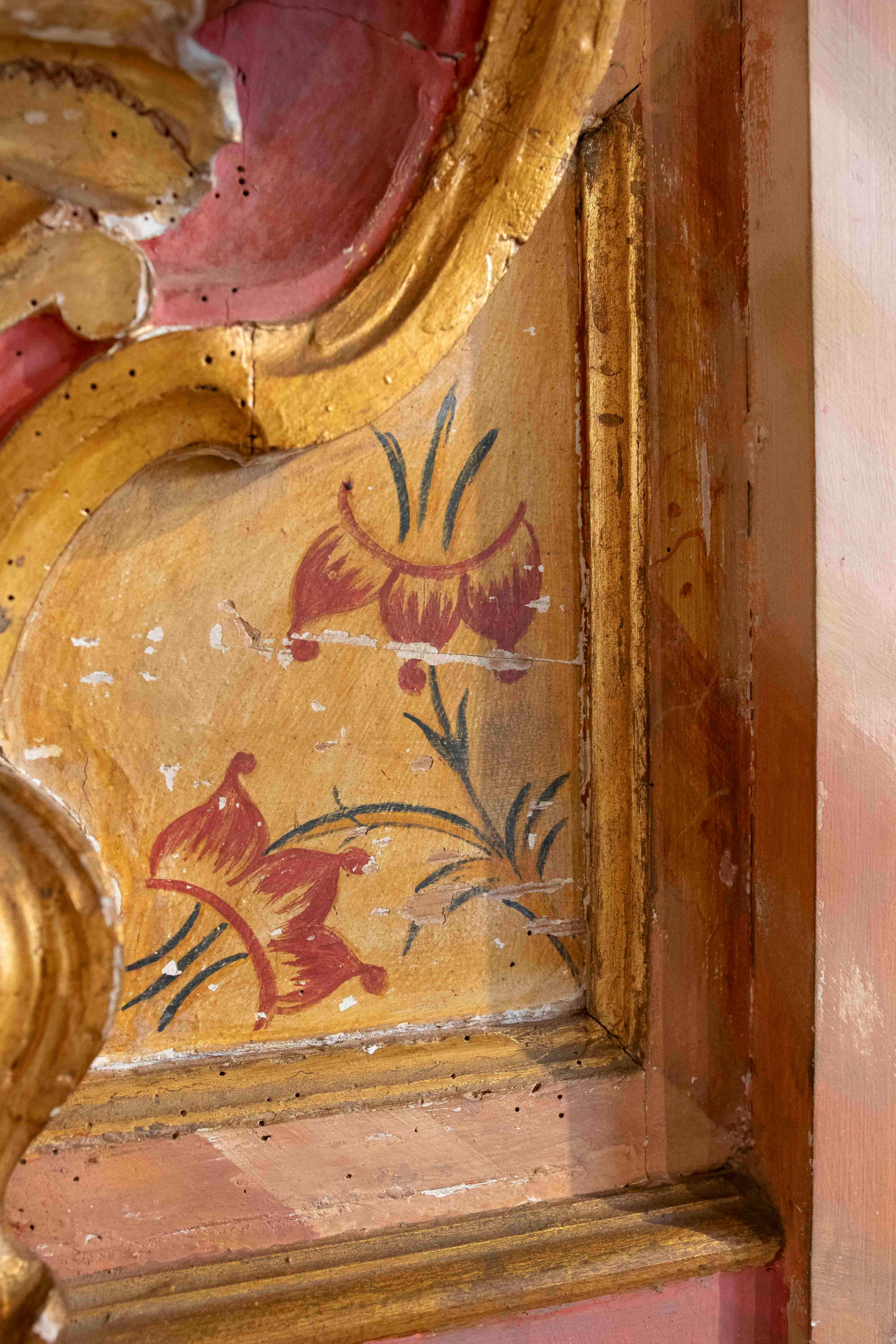 18th Pair of Italian Painted and Gilded Niches For Sale 10