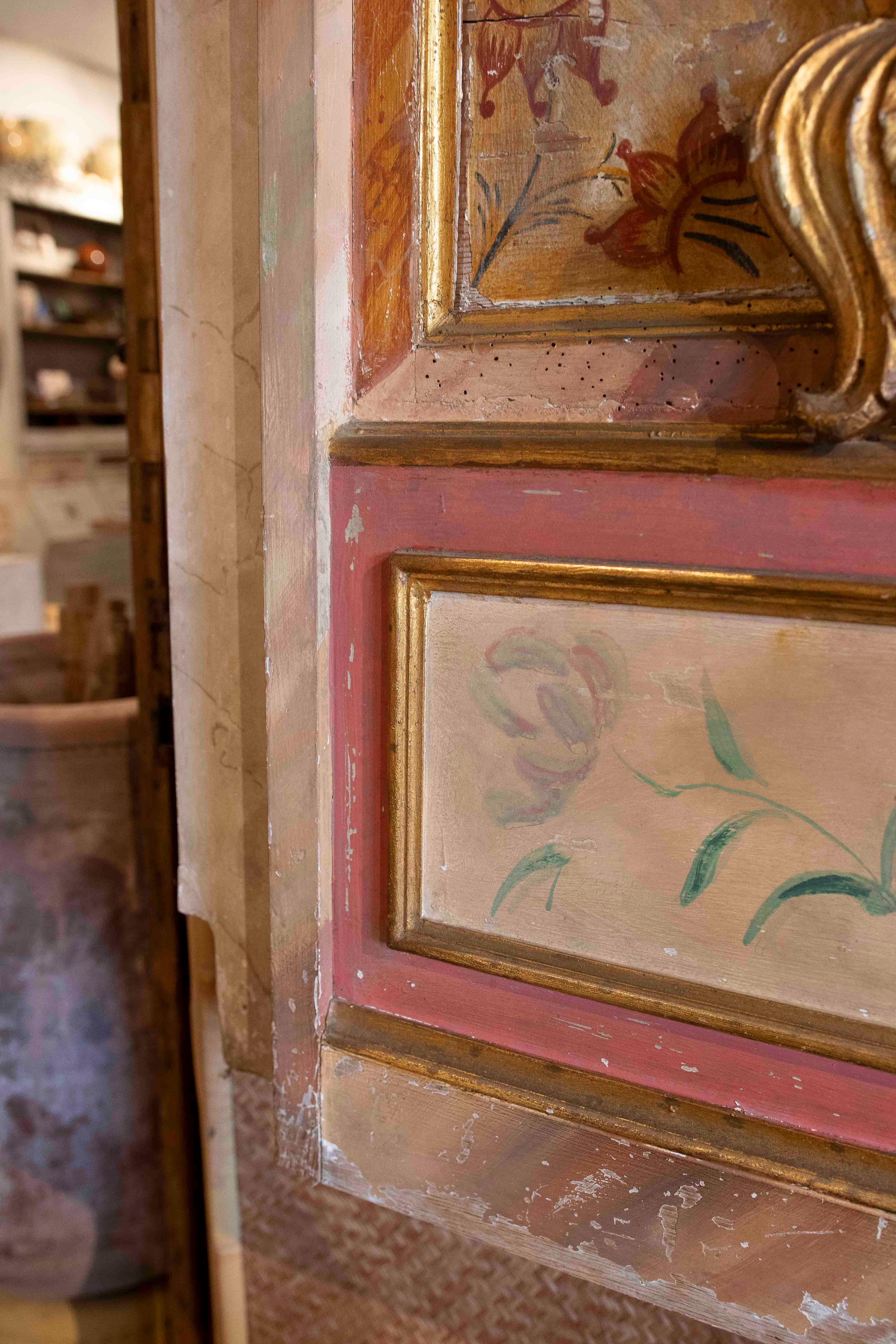 18th Pair of Italian Painted and Gilded Niches For Sale 13