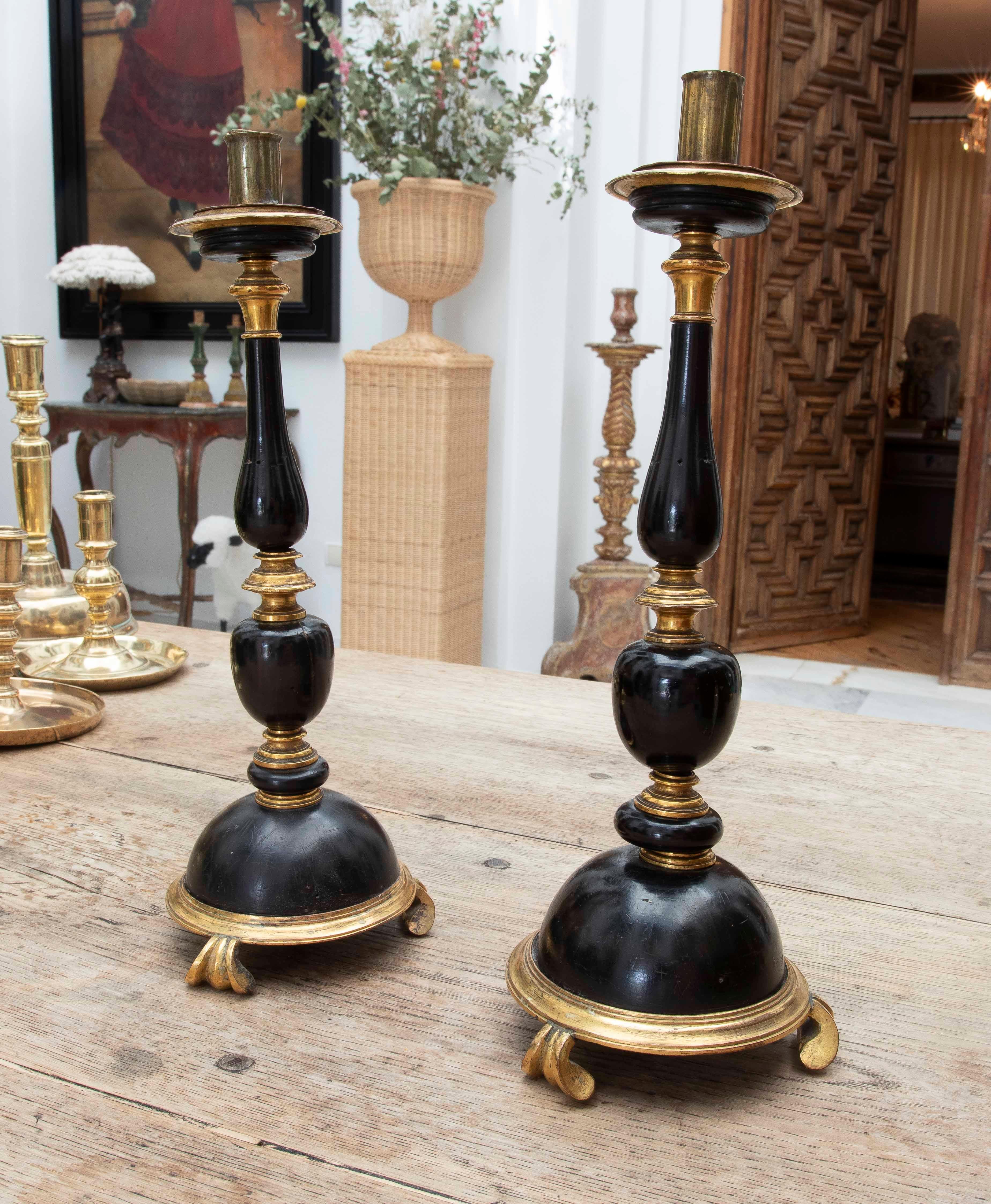 Spanish 18th Pair of Wooden Axe-holders with Gilt Nronze Decorations For Sale