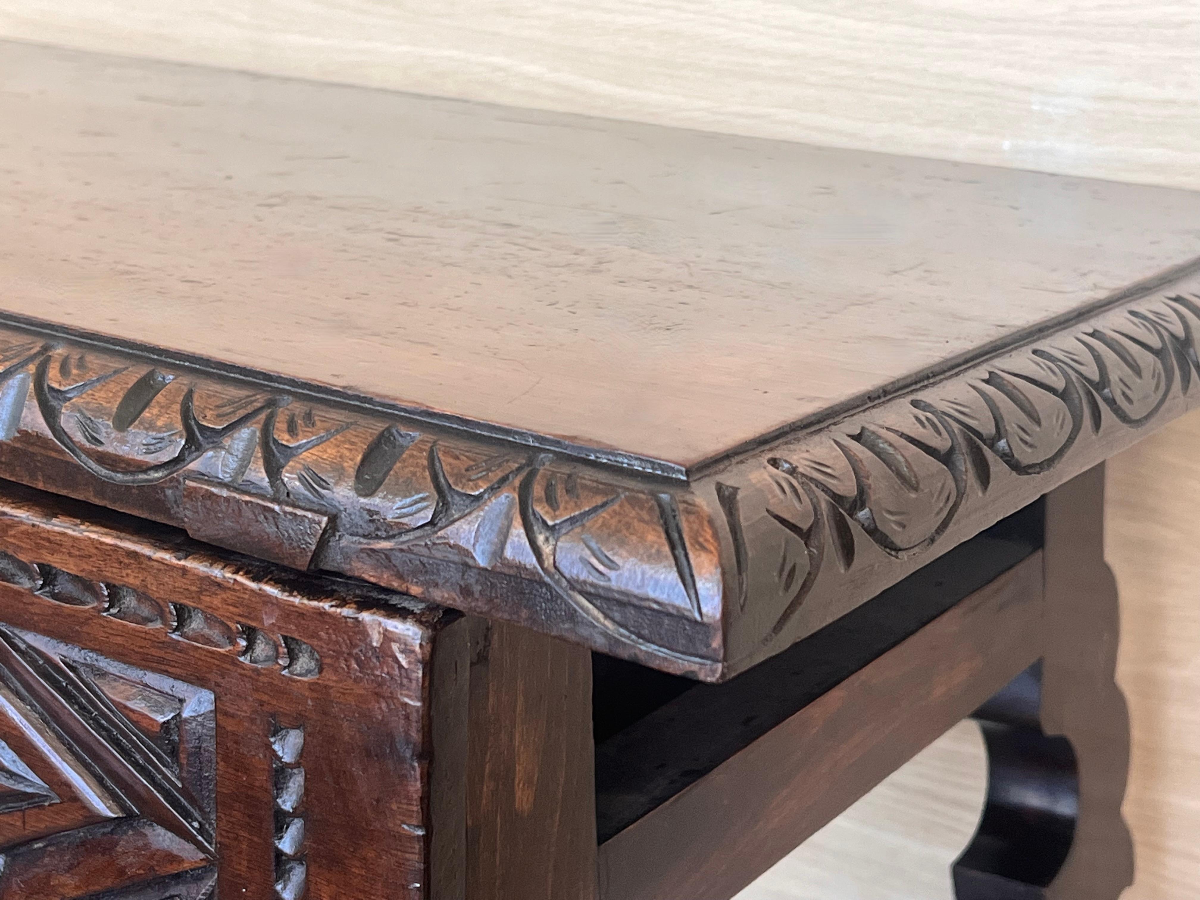 18th Spanish Console Table with Carved Drawers and Original Hardware For Sale 1