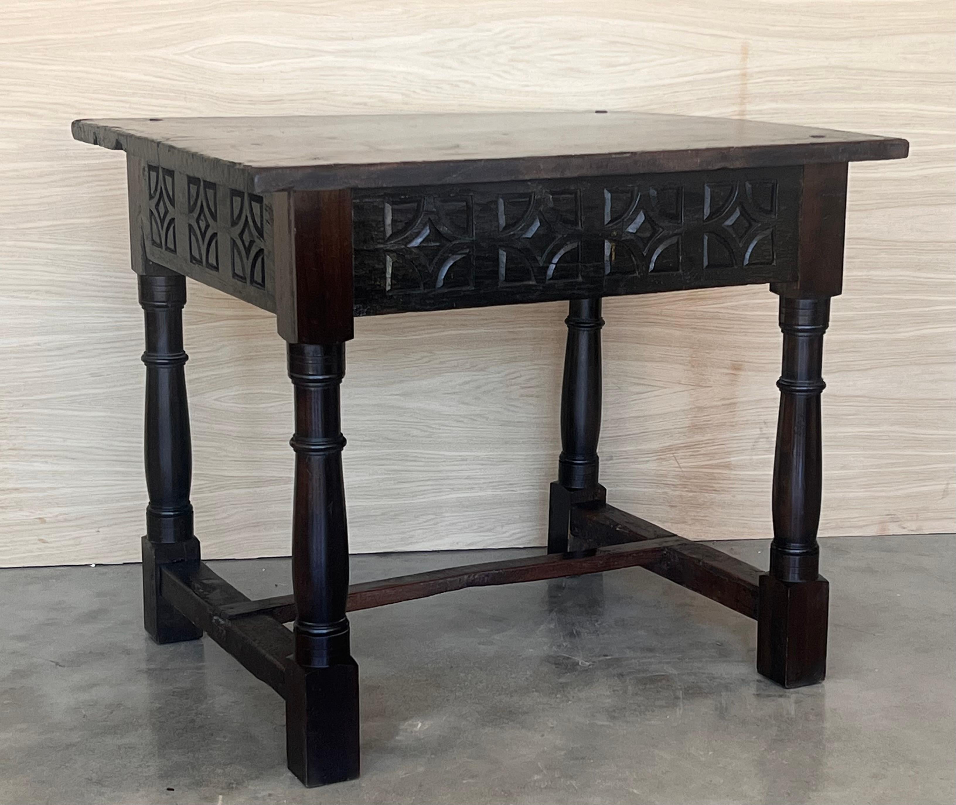18th Spanish Console Table with Carved Drawers and Original Hardware For Sale 2