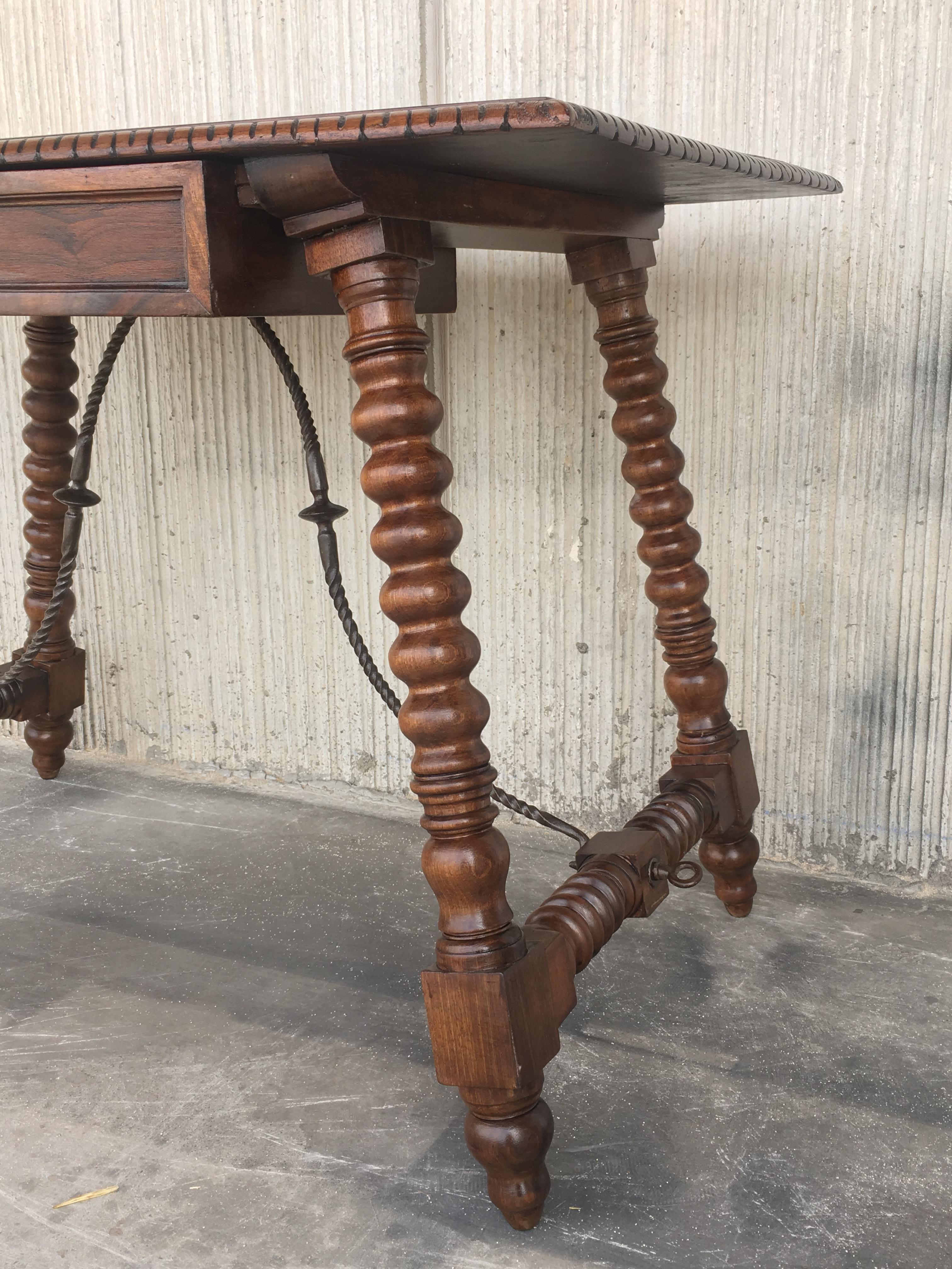 18th Spanish Revival Refectory Desk Table with One Drawer (19. Jahrhundert)