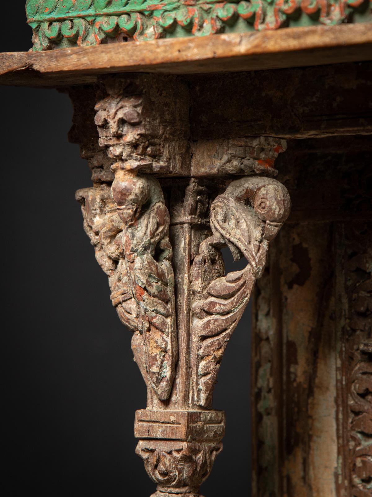 Templo indio de madera antiguo especial del siglo XVIII procedente de la India - OriginalBuddhas en Bueno estado para la venta en DEVENTER, NL