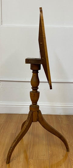 18th to 19th Century American Curly Maple Tilt Top Candlestick Table