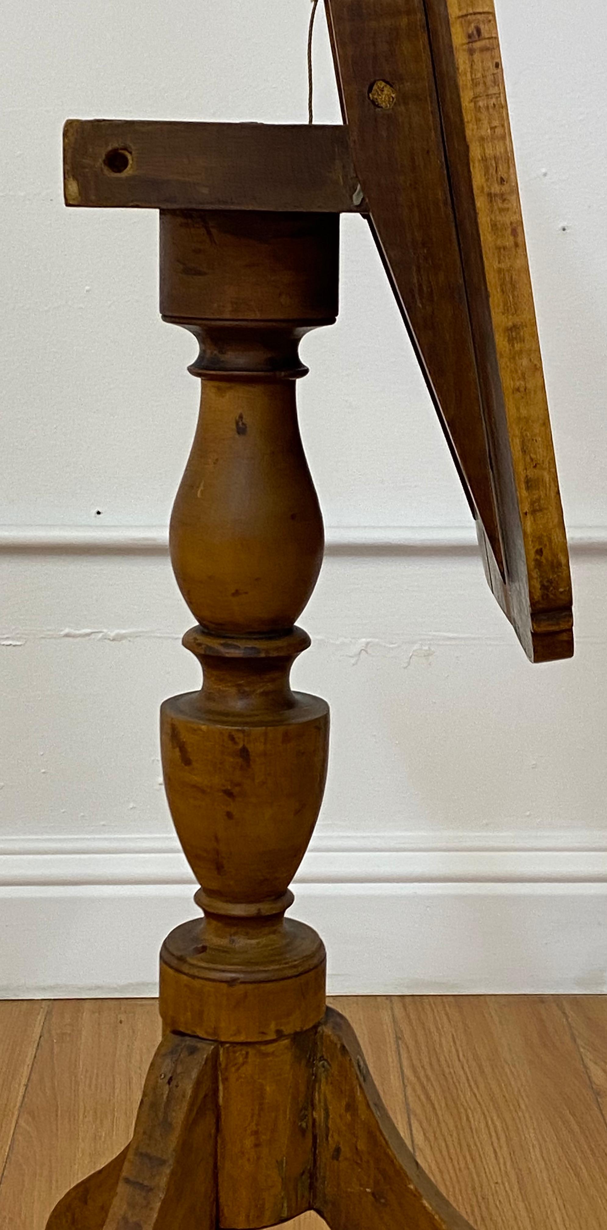 American Colonial 18th to 19th Century American Curly Maple Tilt Top Candlestick Table For Sale