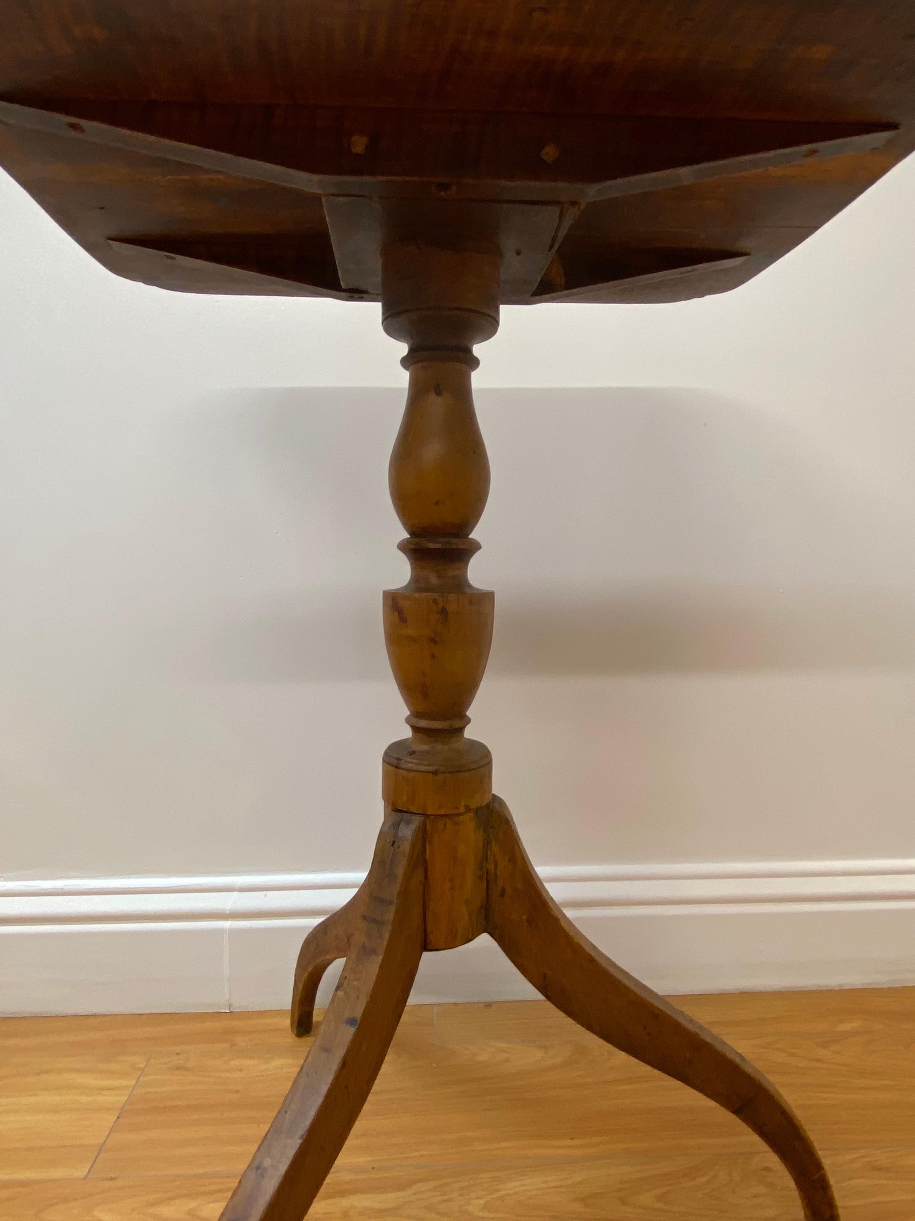 18th to 19th Century American Curly Maple Tilt Top Candlestick Table For Sale 3