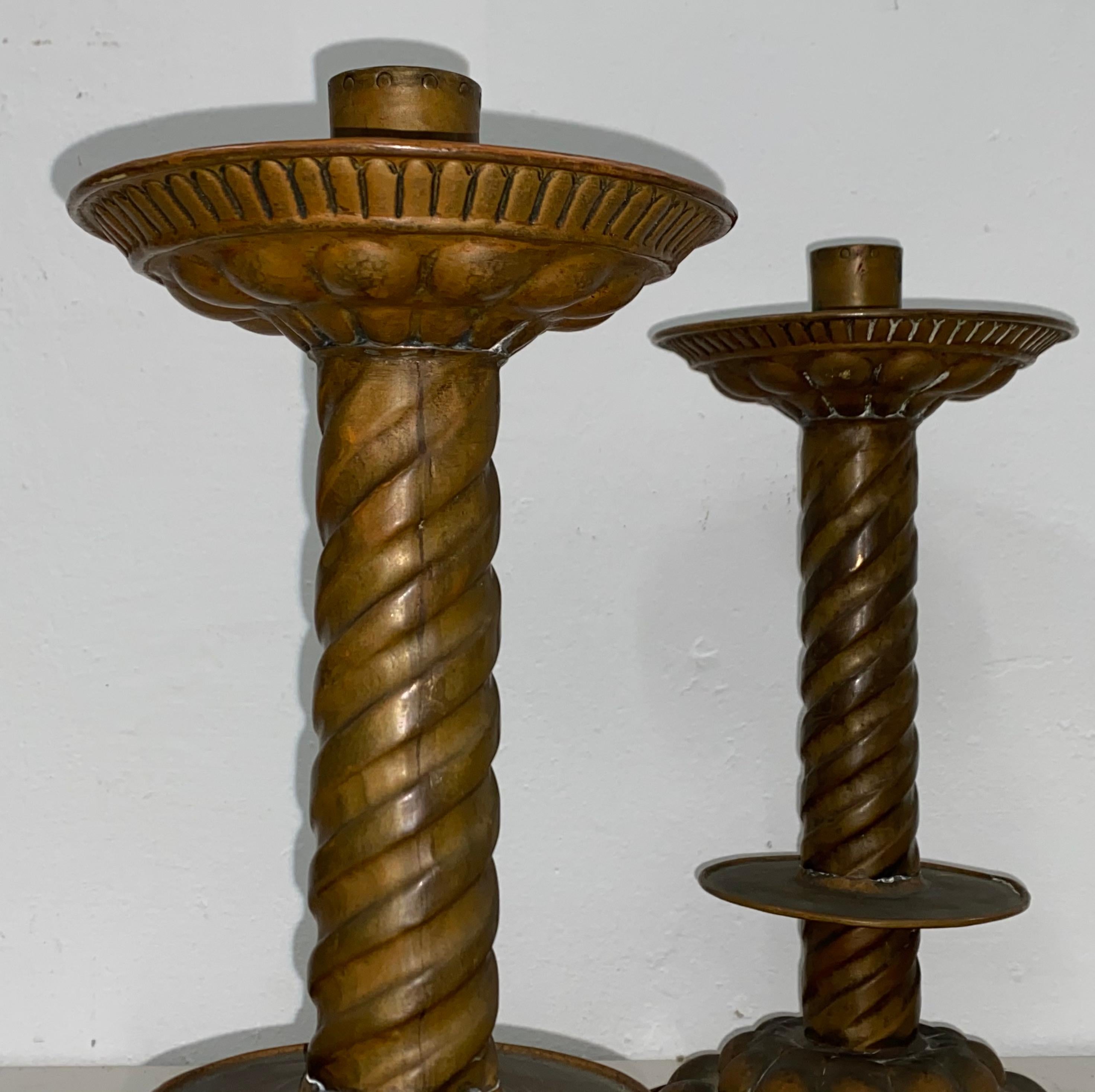 18th to 19th Century Hammered Copper Candle Holders In Good Condition For Sale In San Francisco, CA