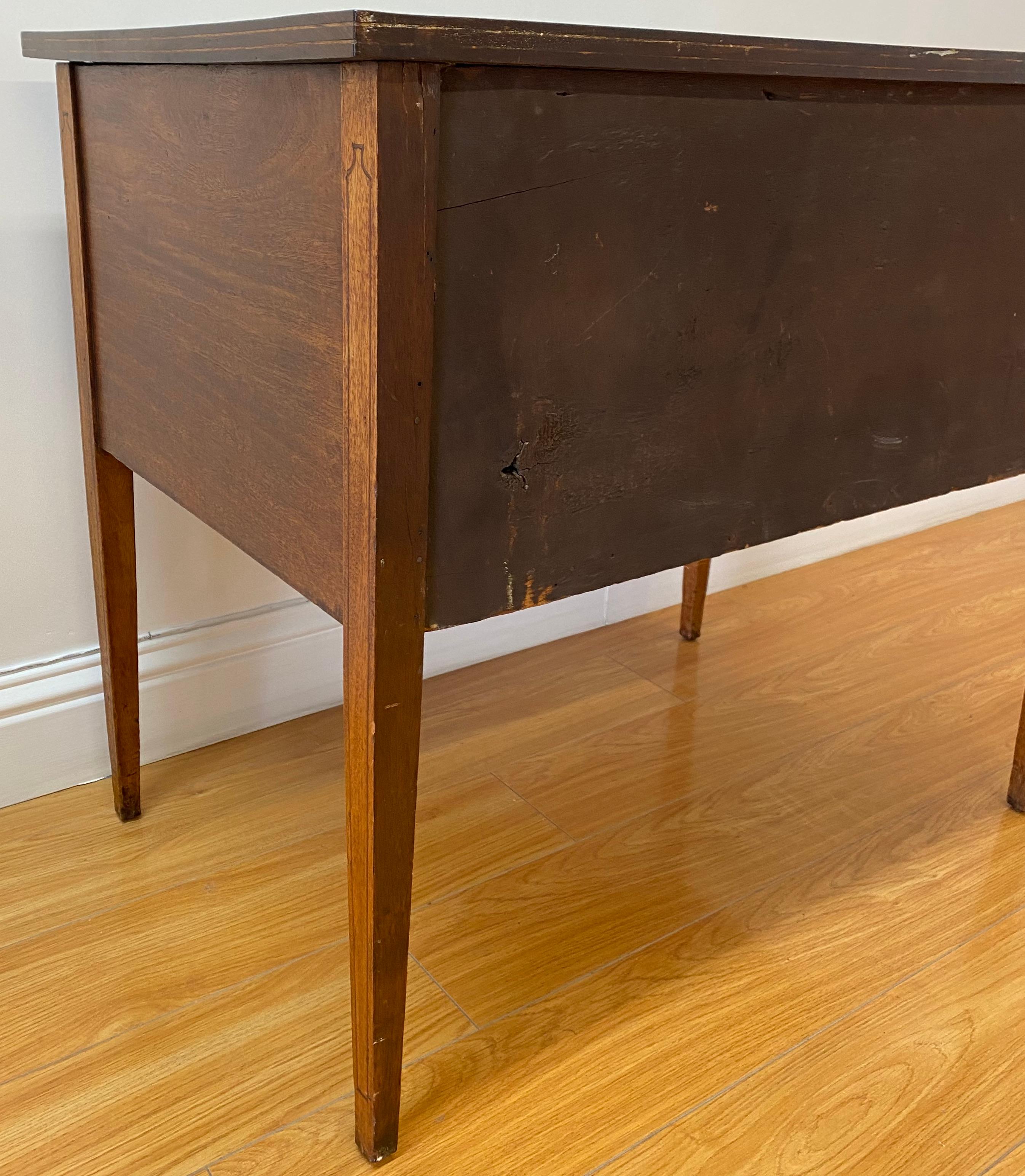 18th-19th Century Mahogany Federal Chest of Drawers 7