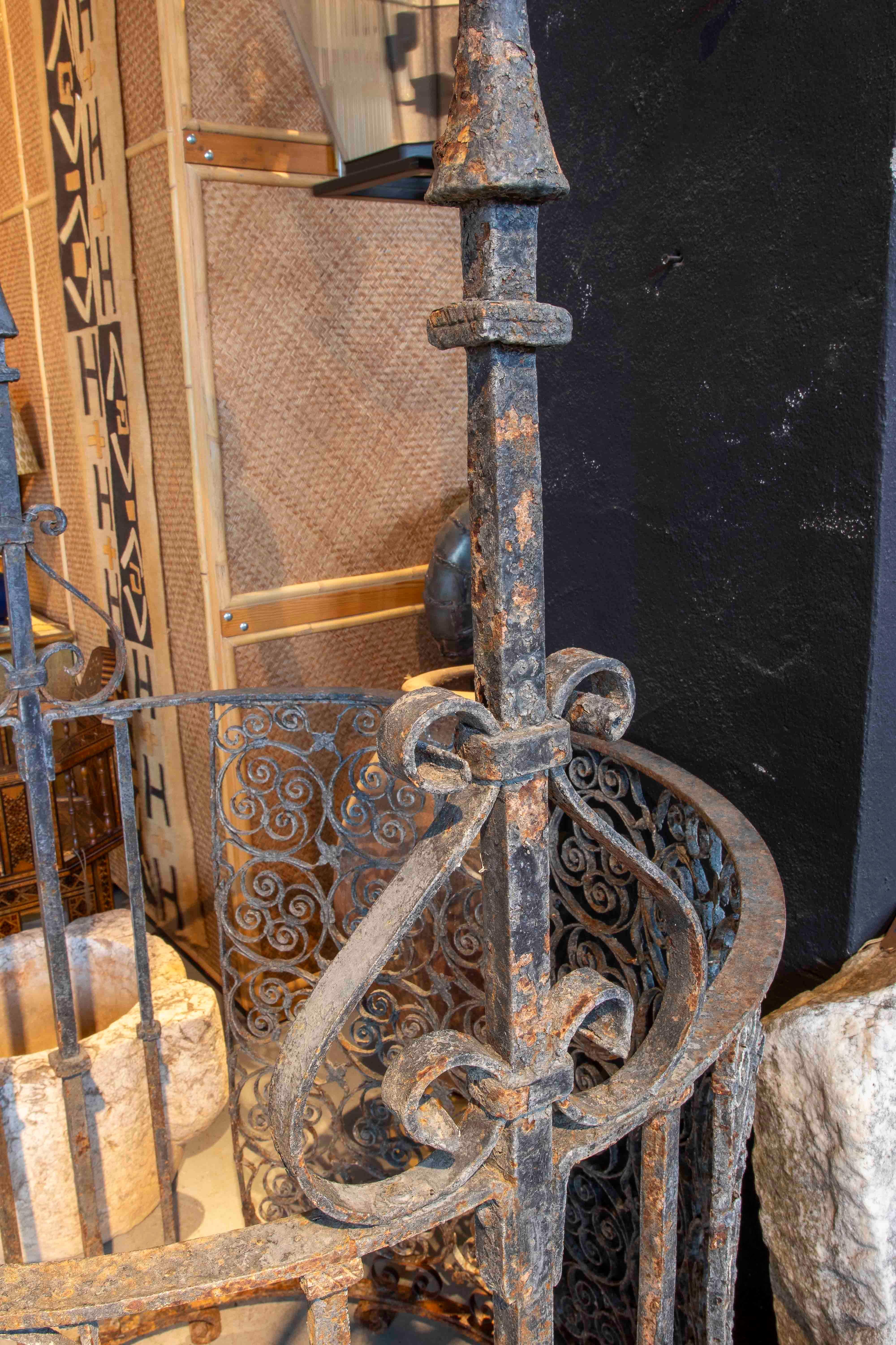 18th Century and Earlier 18th Wrought Iron Well with Lantern and Scrollwork For Sale