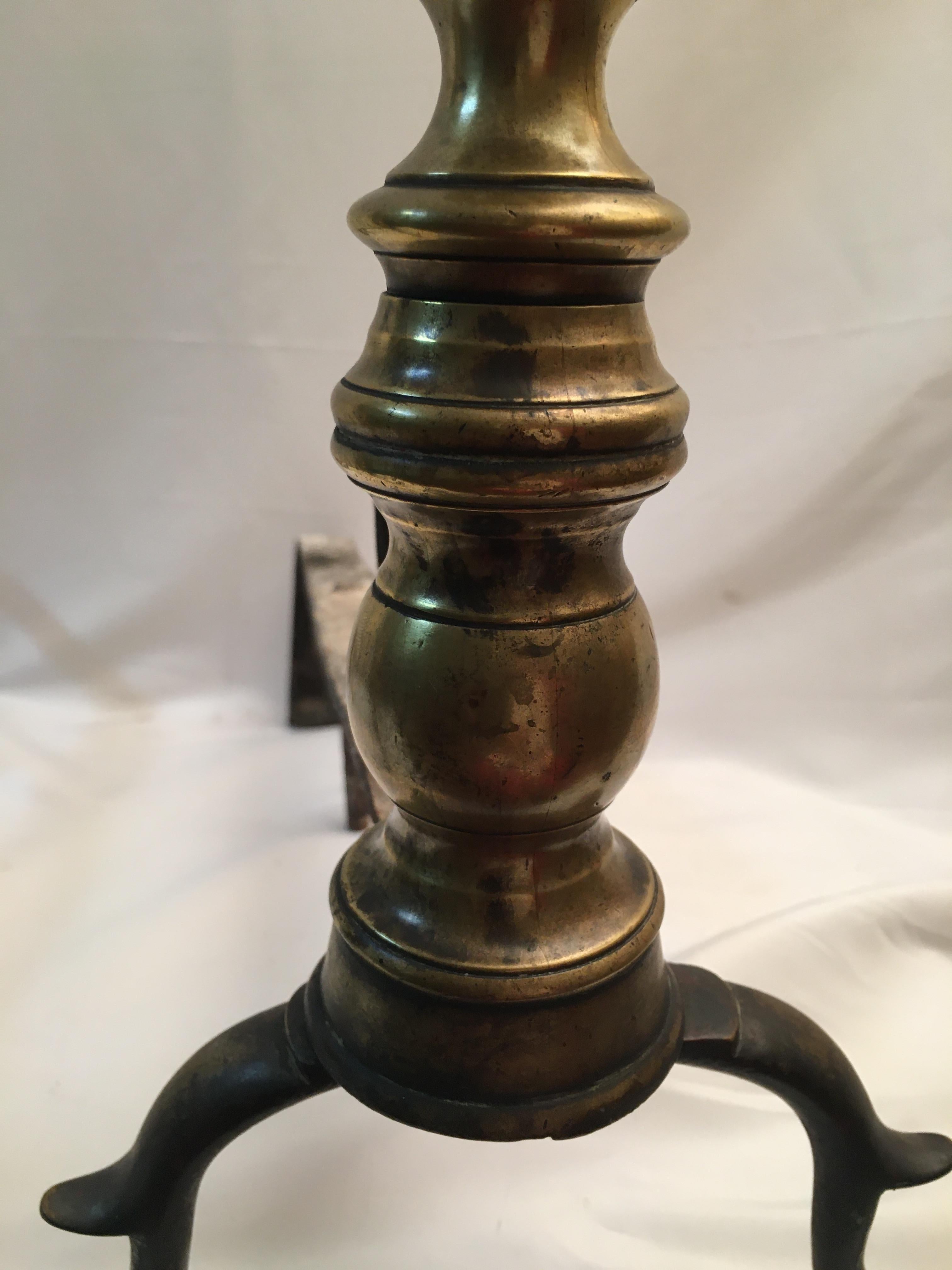 18thc American Chippendale Brass Cannonball Andiron Firedog Pair with Log Stops For Sale 2