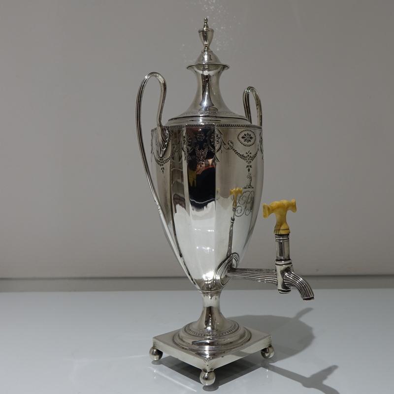 British Antique George III Sterling Silver Coffee Urn Lon 1790 Godbehere and Wigan  For Sale