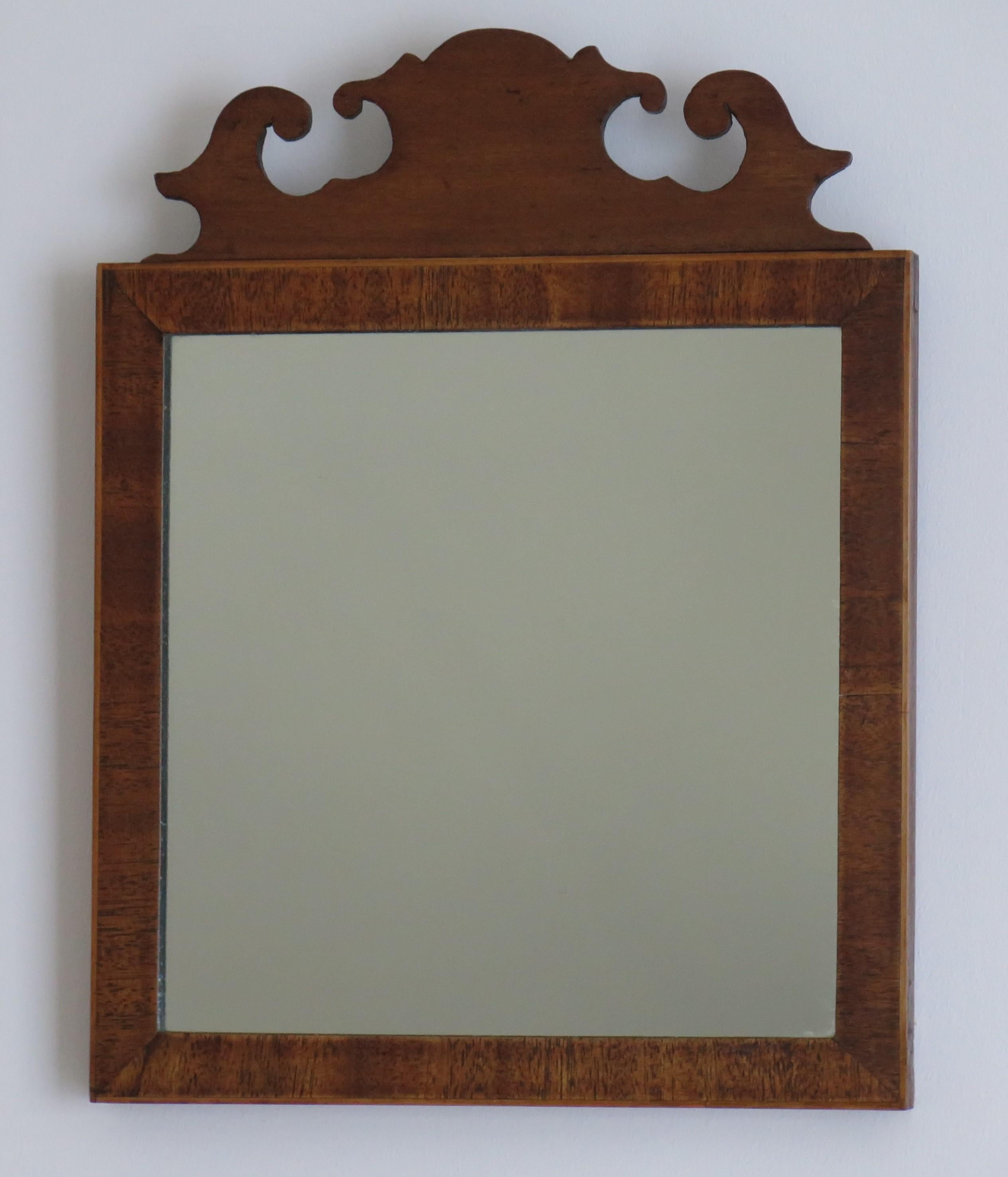 George III 18thC Antique small Wall Mirror very good detail, English Circa 1770 For Sale
