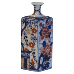 18thC. Chinese Export Porcelain Bottle Vase Hand Painted Imari, Qing Ca 1740