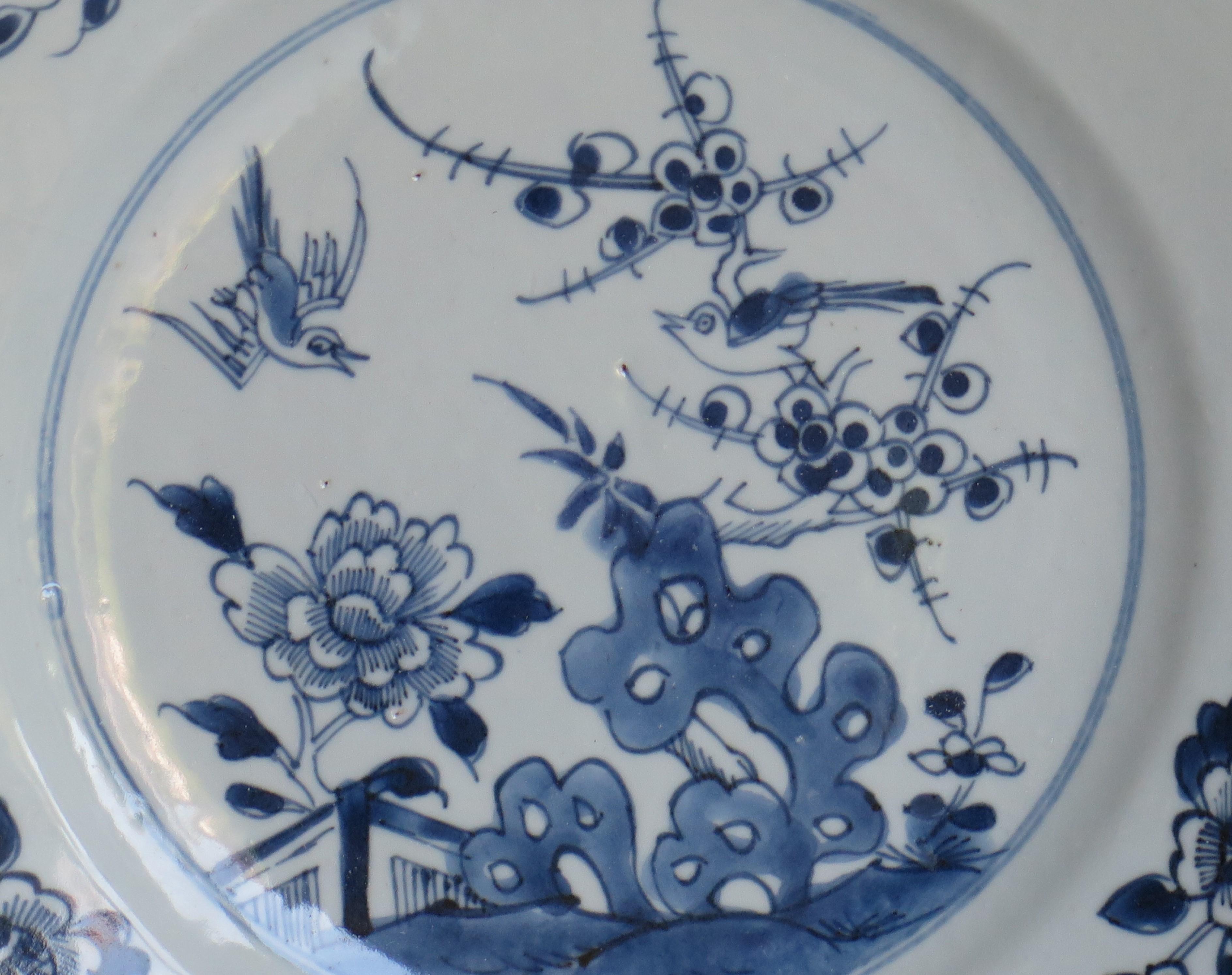 Chinese Export Plate Blue and White porcelain Birds in a garden, Qing circa 1770 3