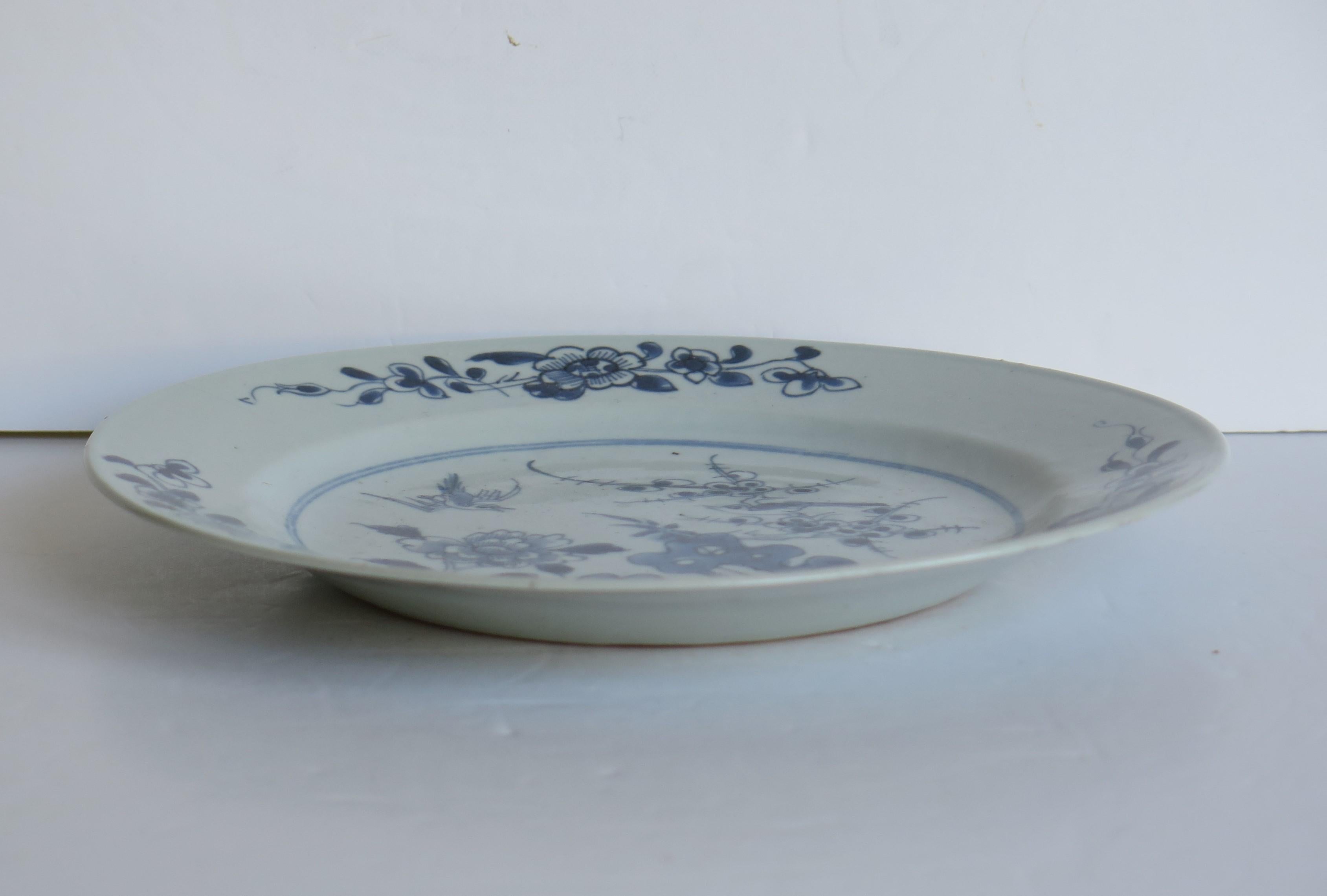 Porcelain Chinese Export Plate Blue and White porcelain Birds in a garden, Qing circa 1770