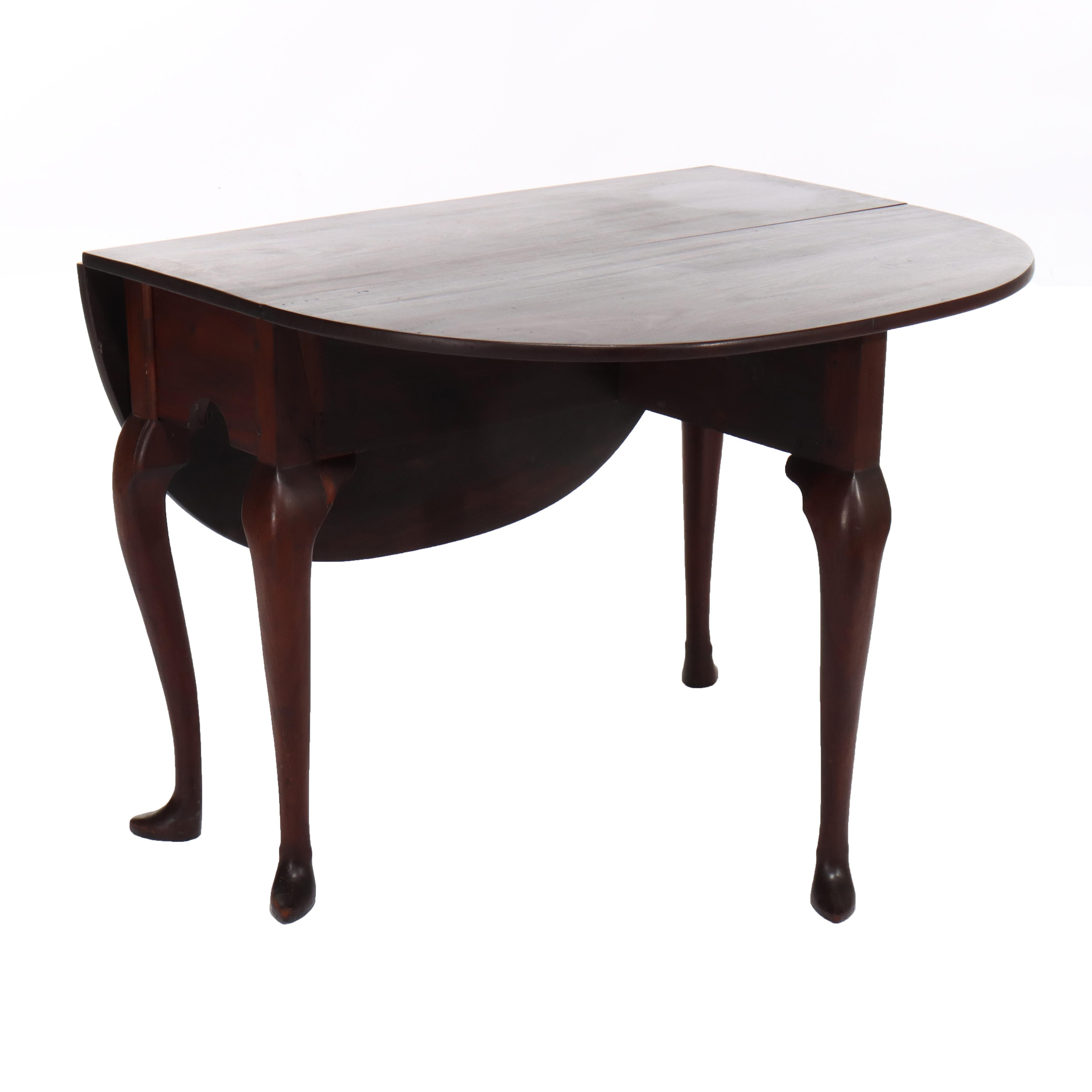 18thC Chippendale Mahogany Drop Leaf Shoe Foot & Gate Leg Table For Sale 1