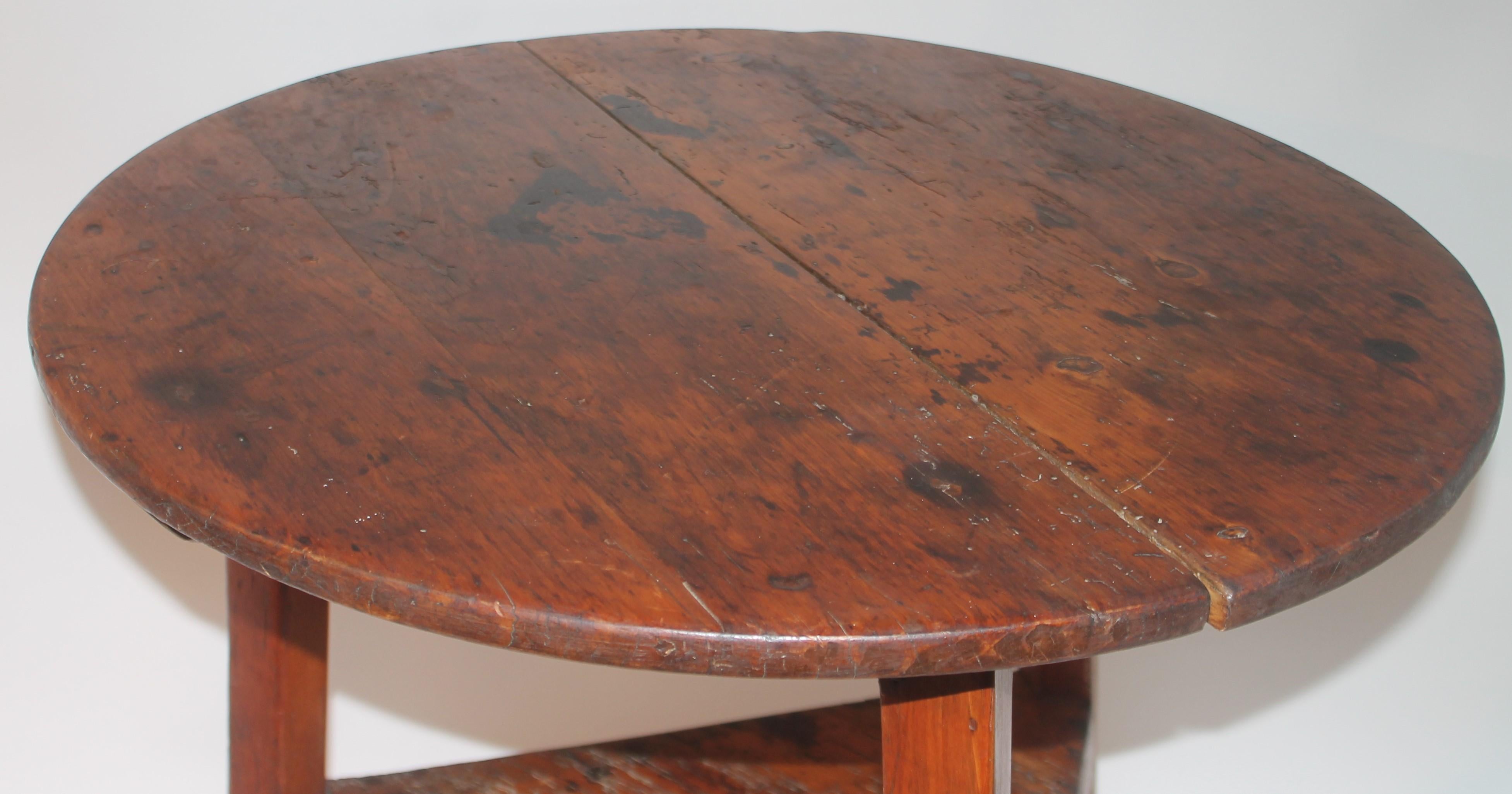 Adirondack 18thc Cricket Table from New England