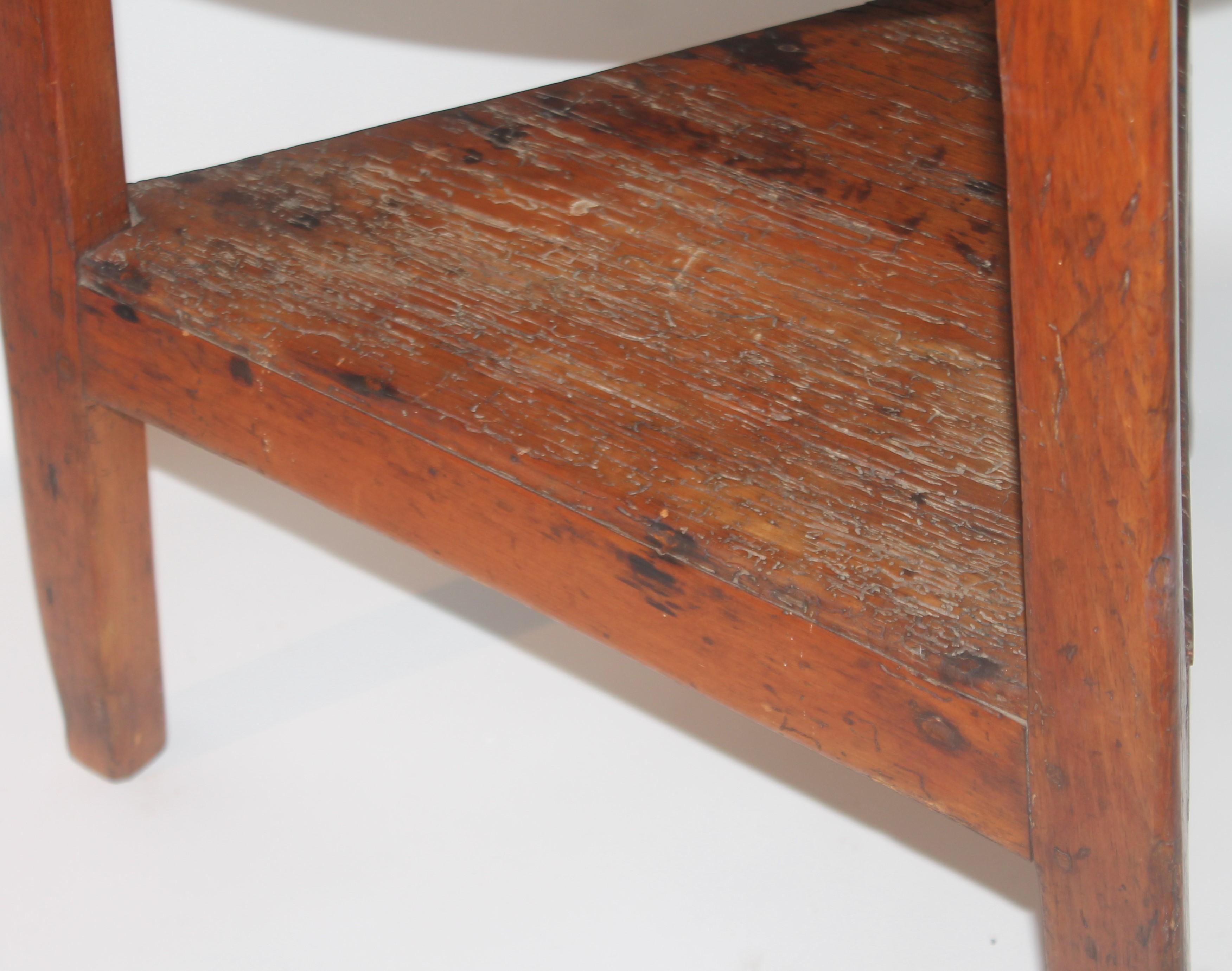 Hand-Crafted 18thc Cricket Table from New England
