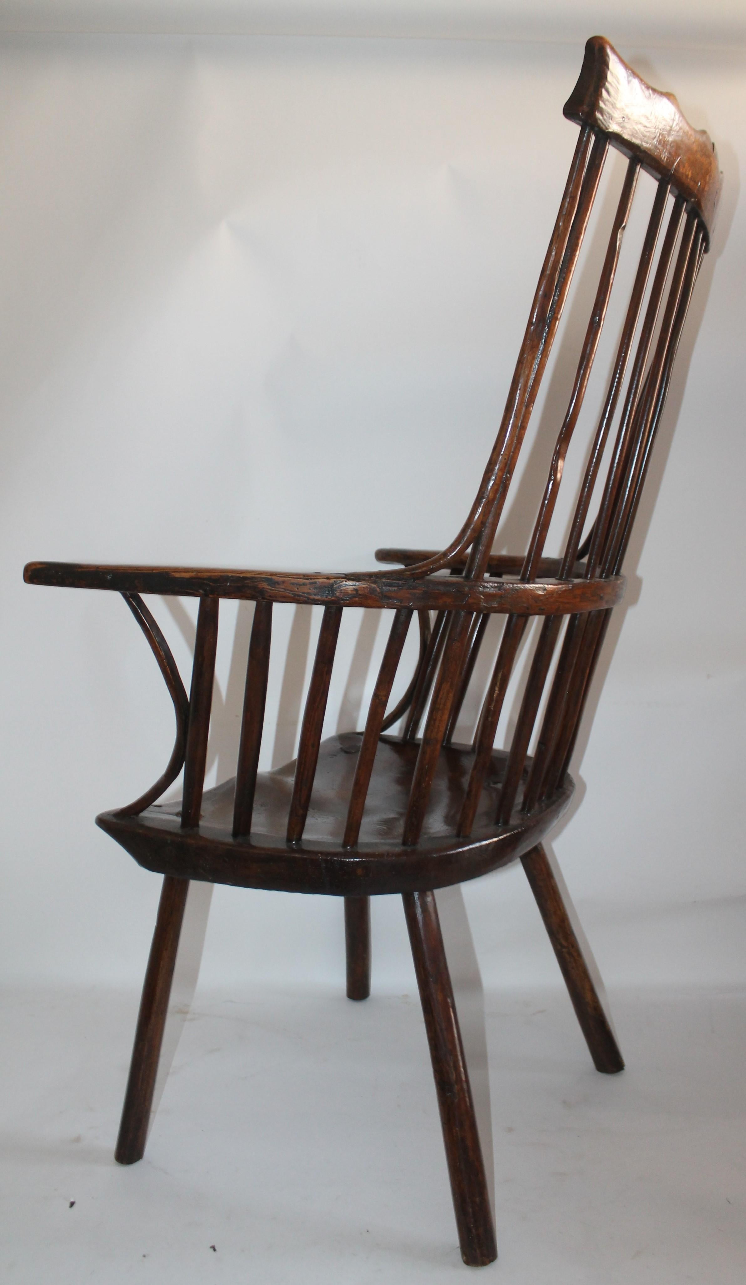 18th Century English Extended Arm High Back Windsor Chair 3