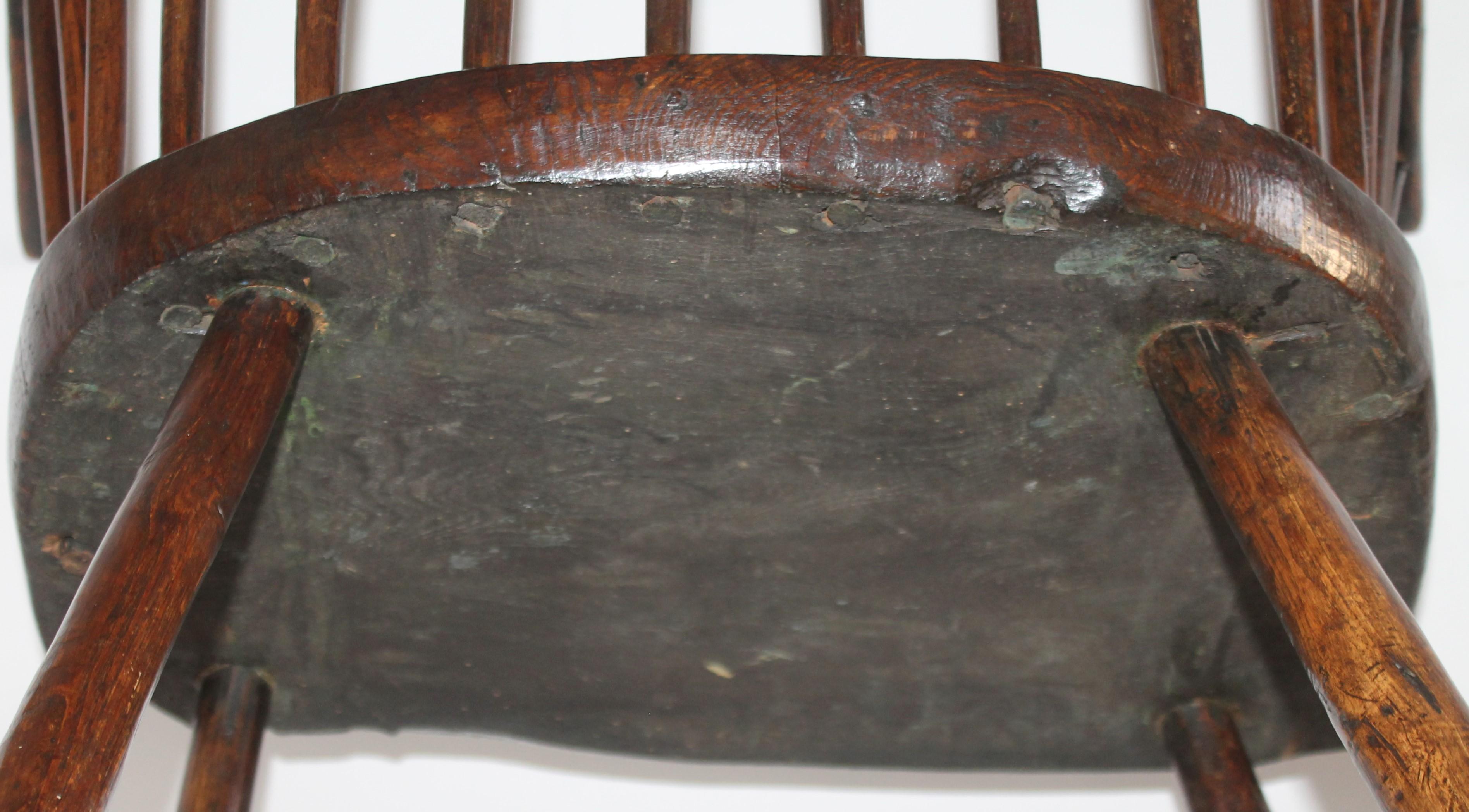 18th Century English Extended Arm High Back Windsor Chair 4
