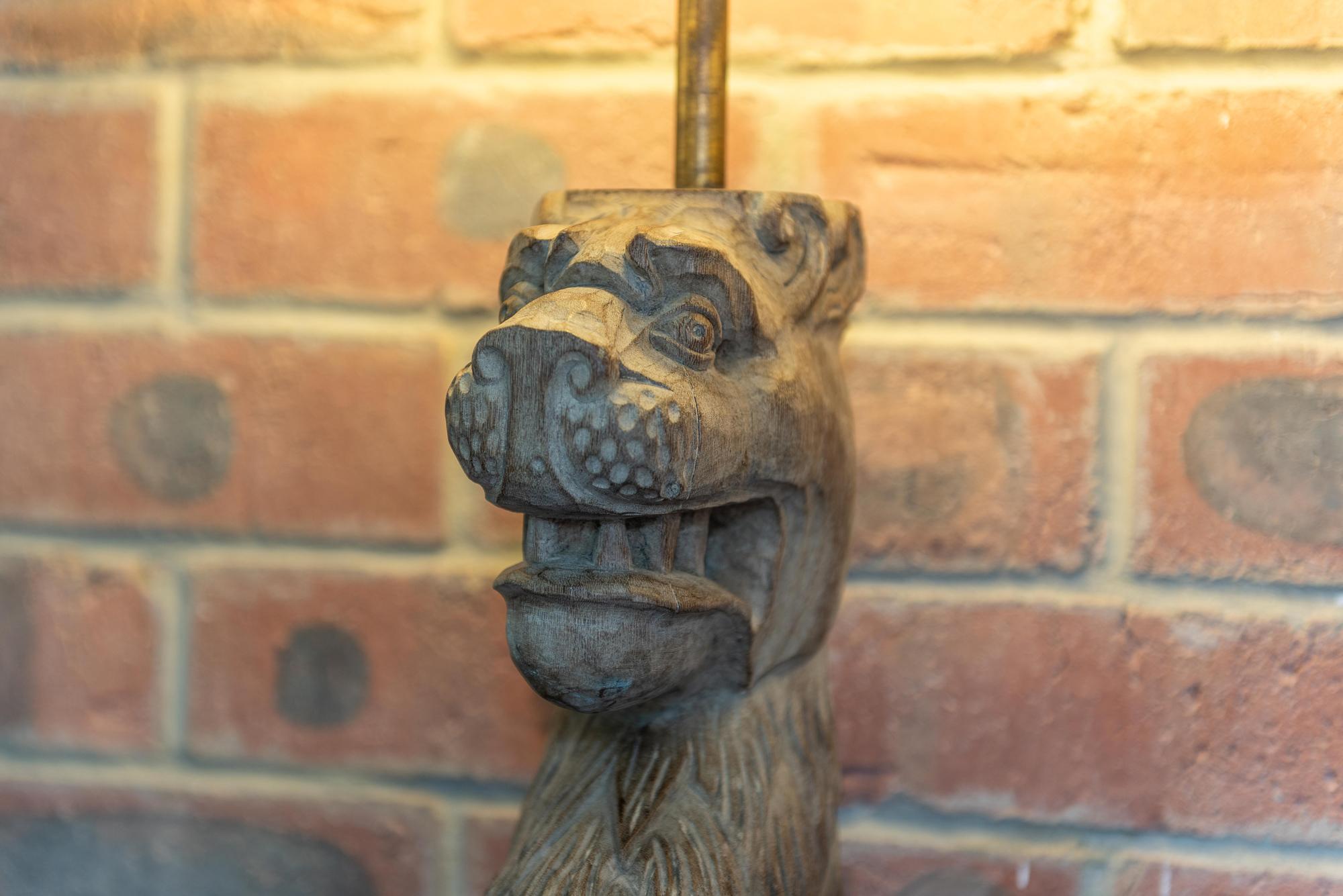 18th Century English Large Carved Oak Lion Table Lamp For Sale 3