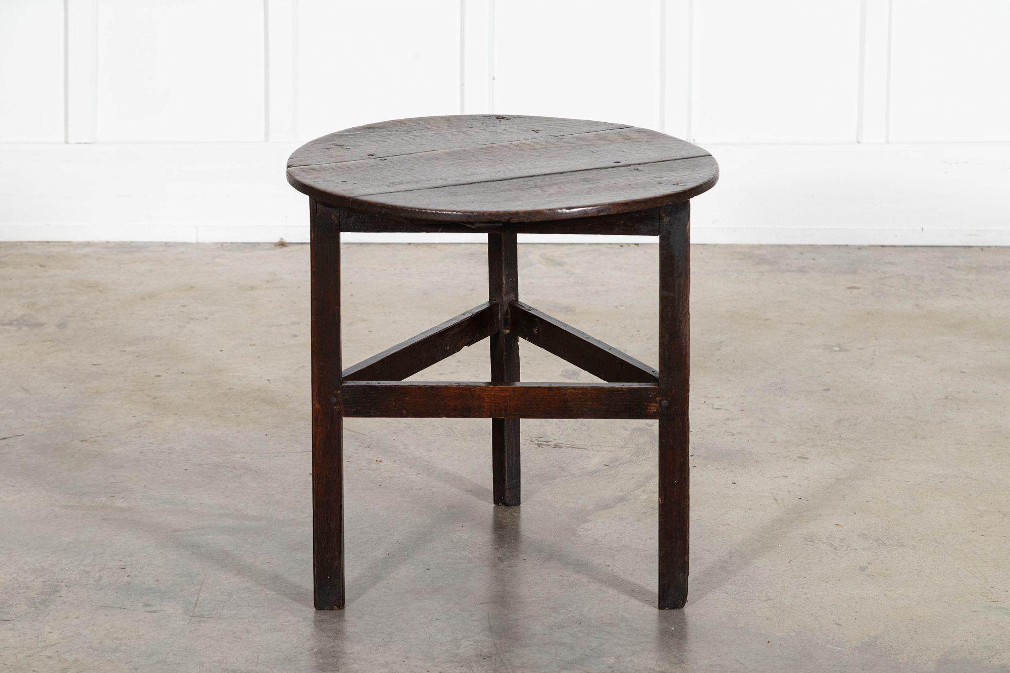 18thC English Oak Cricket Table For Sale 2
