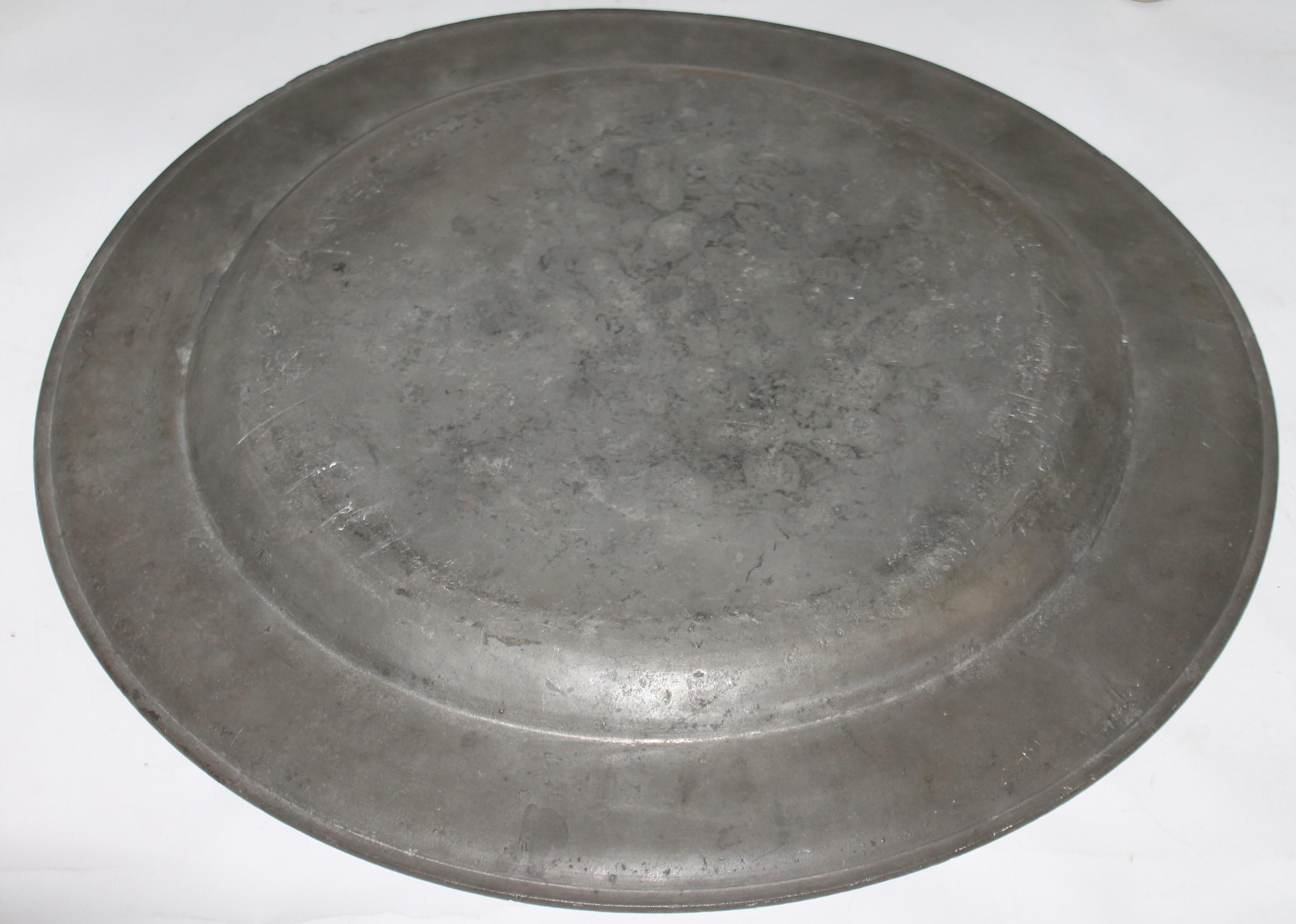 18th century English pewter charger in fine condition.