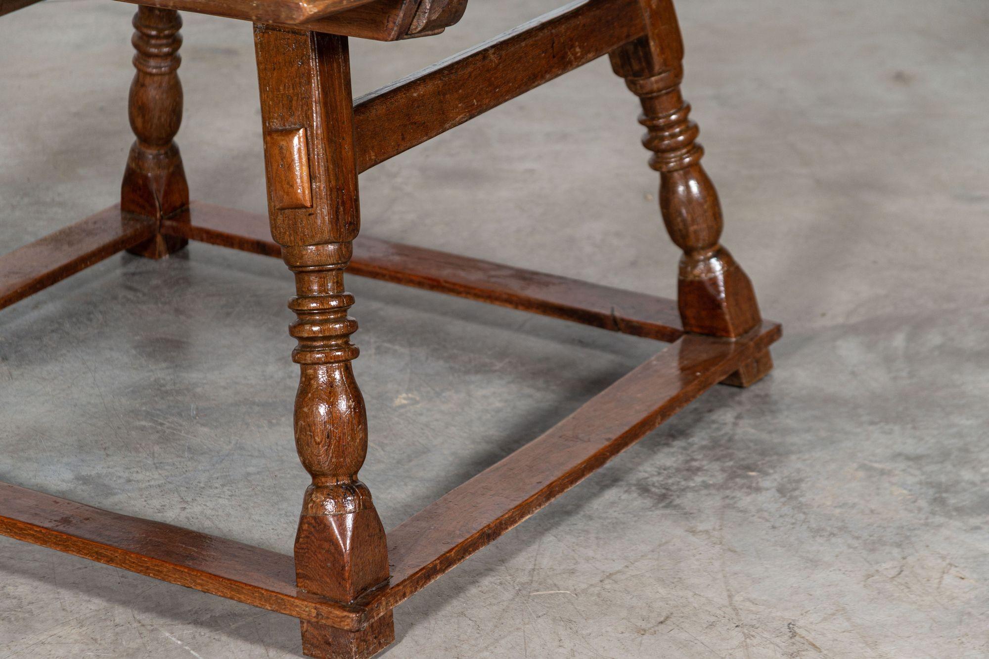 18th Century English Vernacular Oak Work Table For Sale 5
