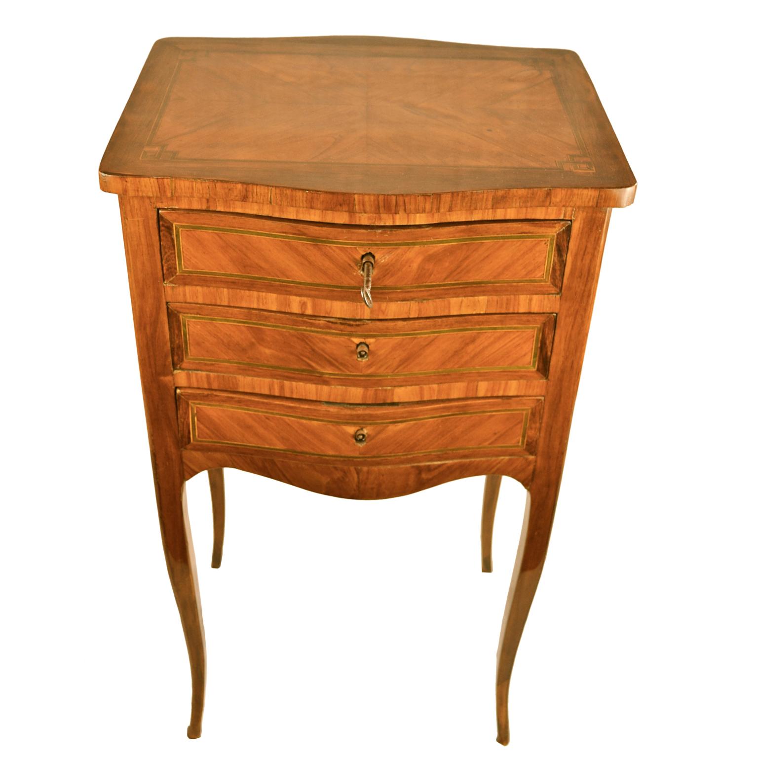 18th Century French Louis XV Occasional Chest/Table with Three Drawers For Sale 1